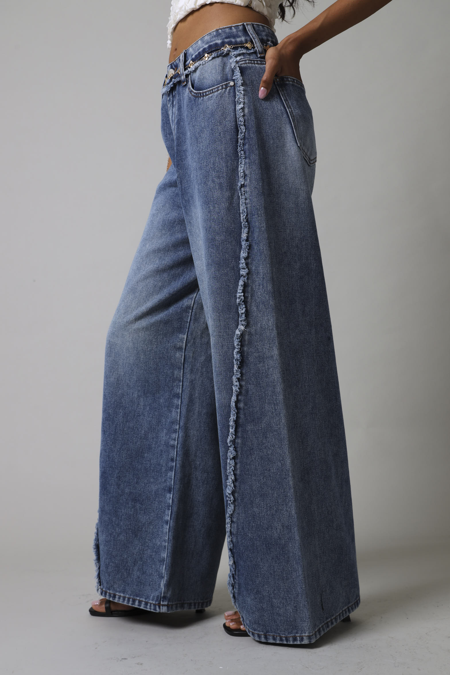 Frayed Shifted Seam Wide Leg Jean - Dark Wash - Image 3