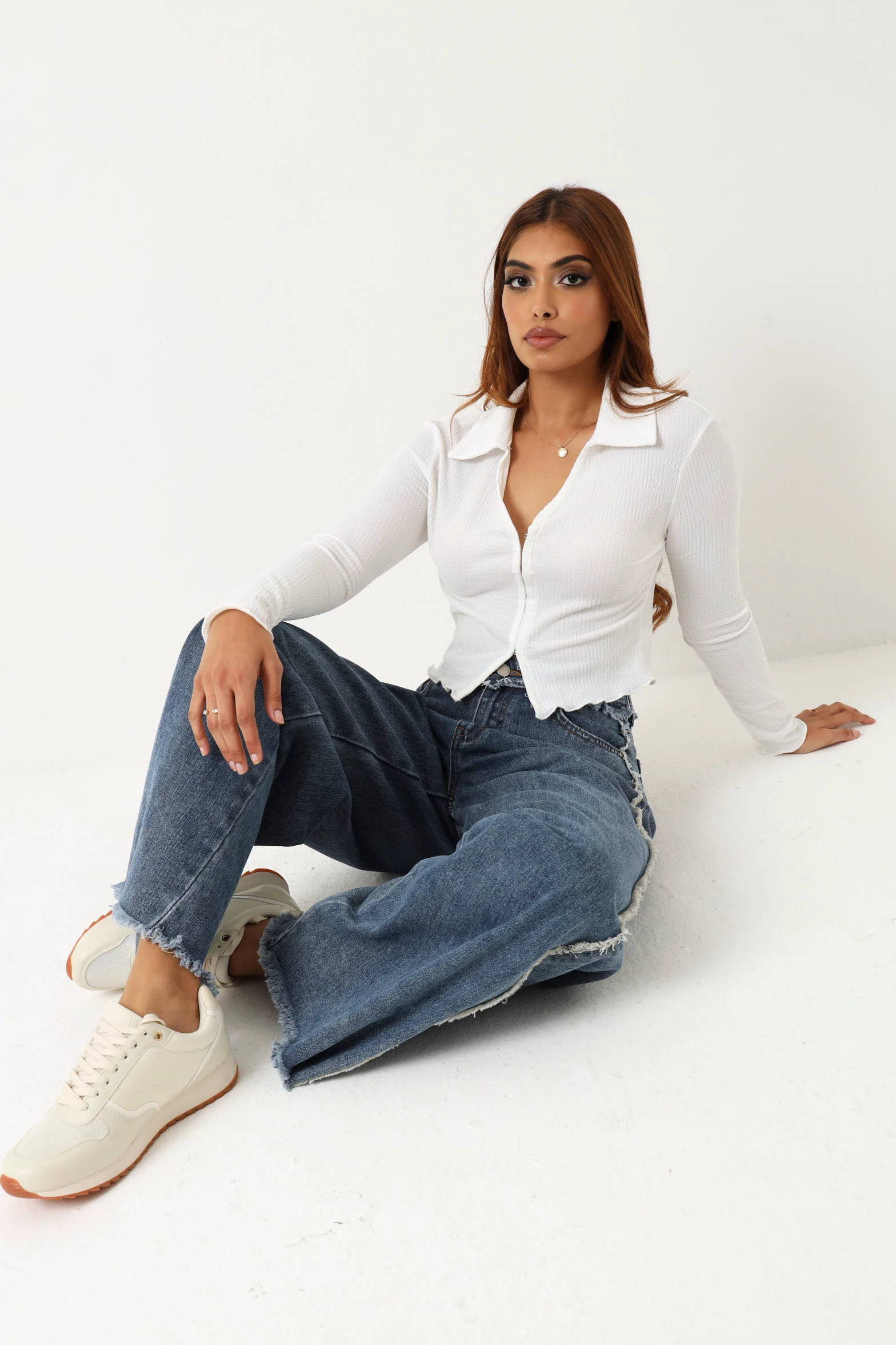 Frayed Side Seam Wide Leg Jean - Dark Wash - Image 2