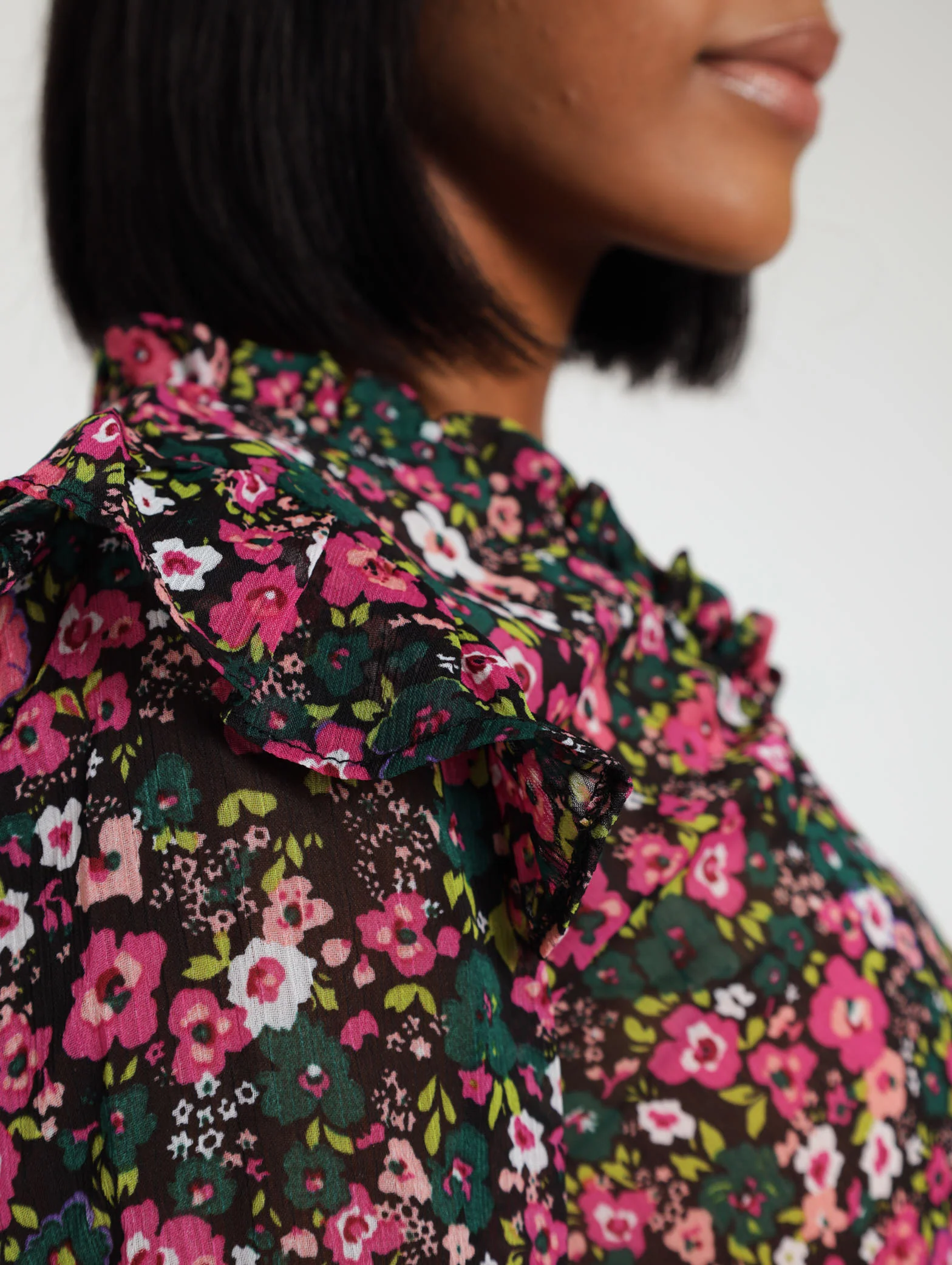Frill Detail Floral Blouse - Image 5