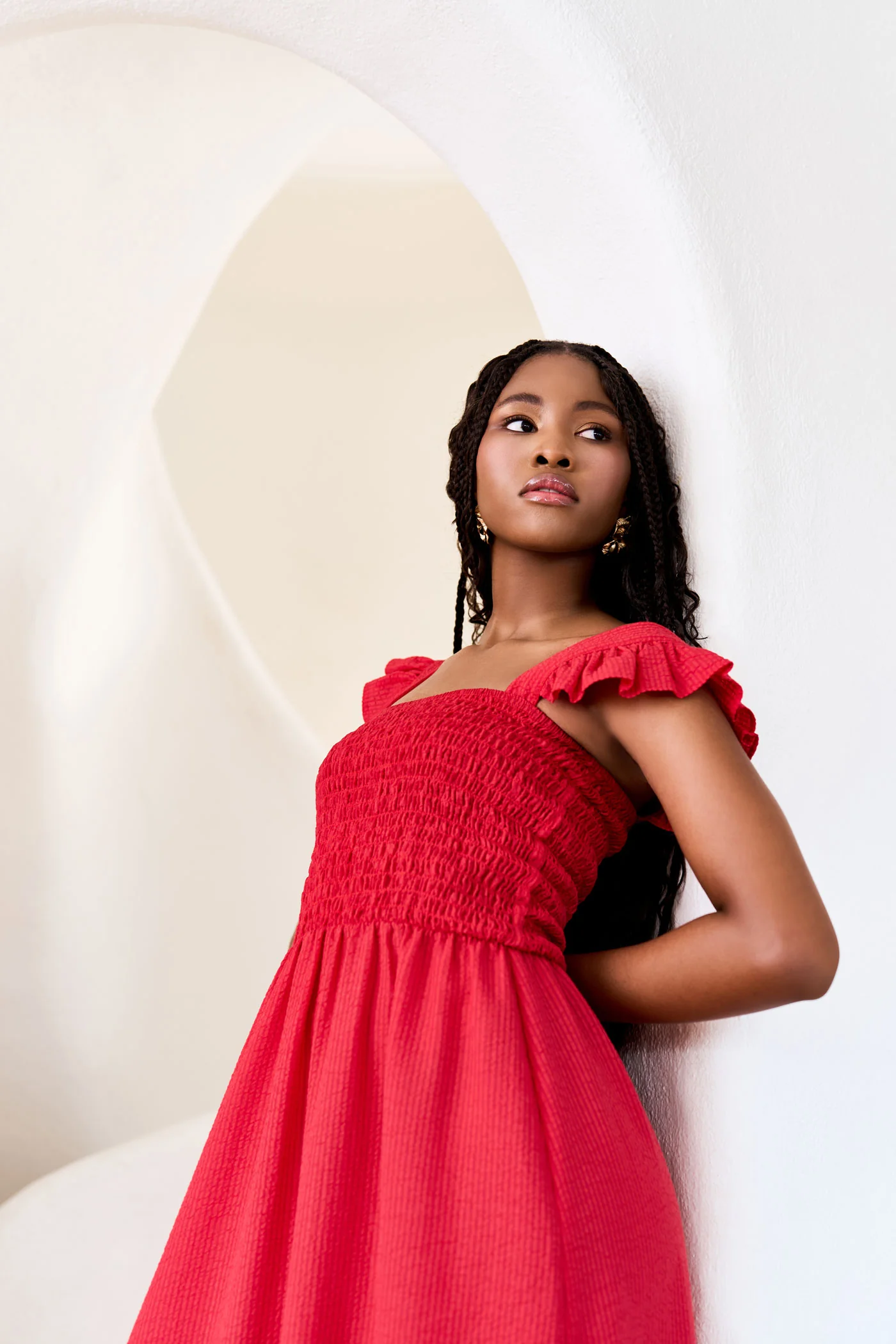 Frill Shoulder Shirred Bodice Seersucker Maxi Dress - Red - Image 4