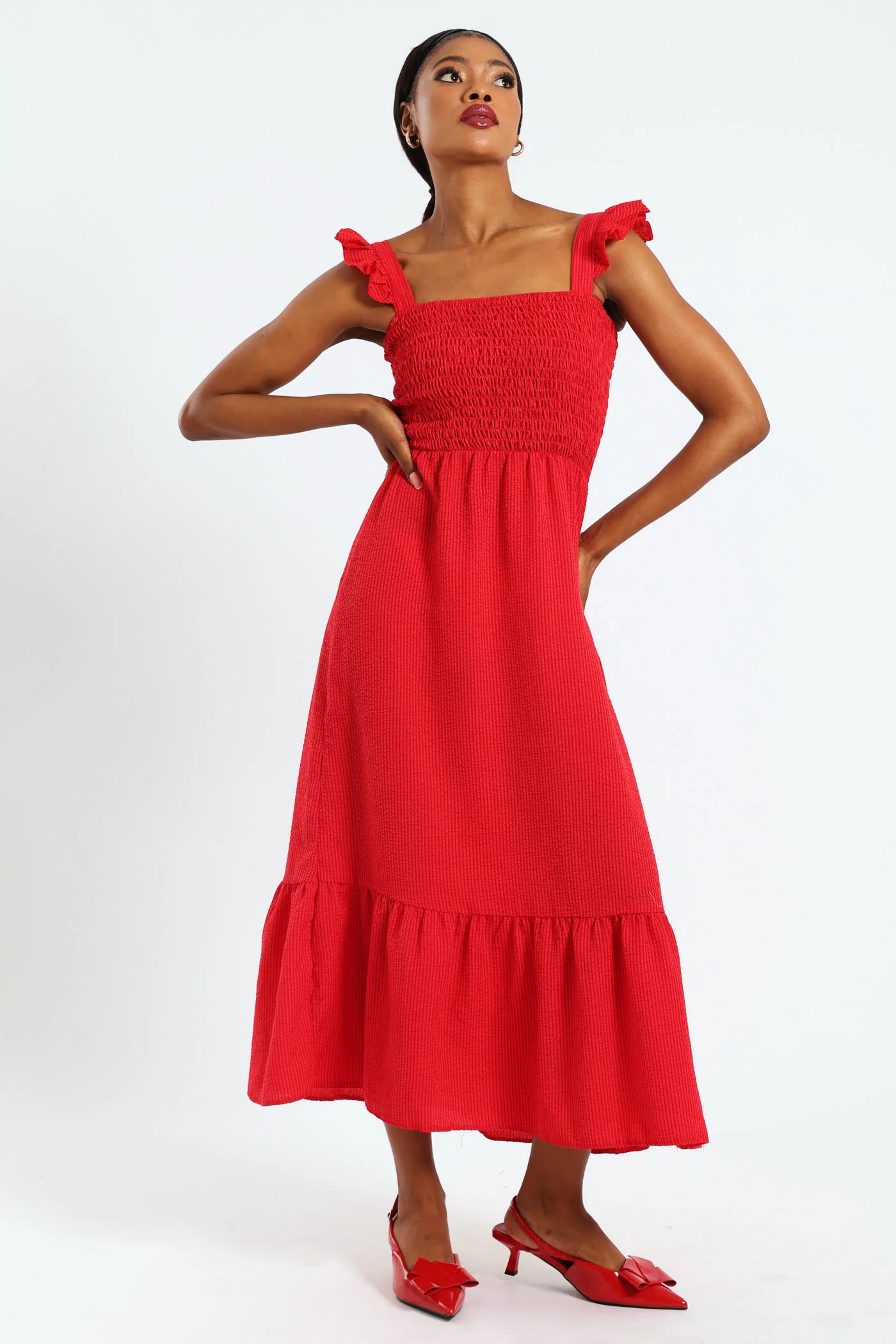 Frill Shoulder Shirred Bodice Seersucker Maxi Dress - Red - Image 5