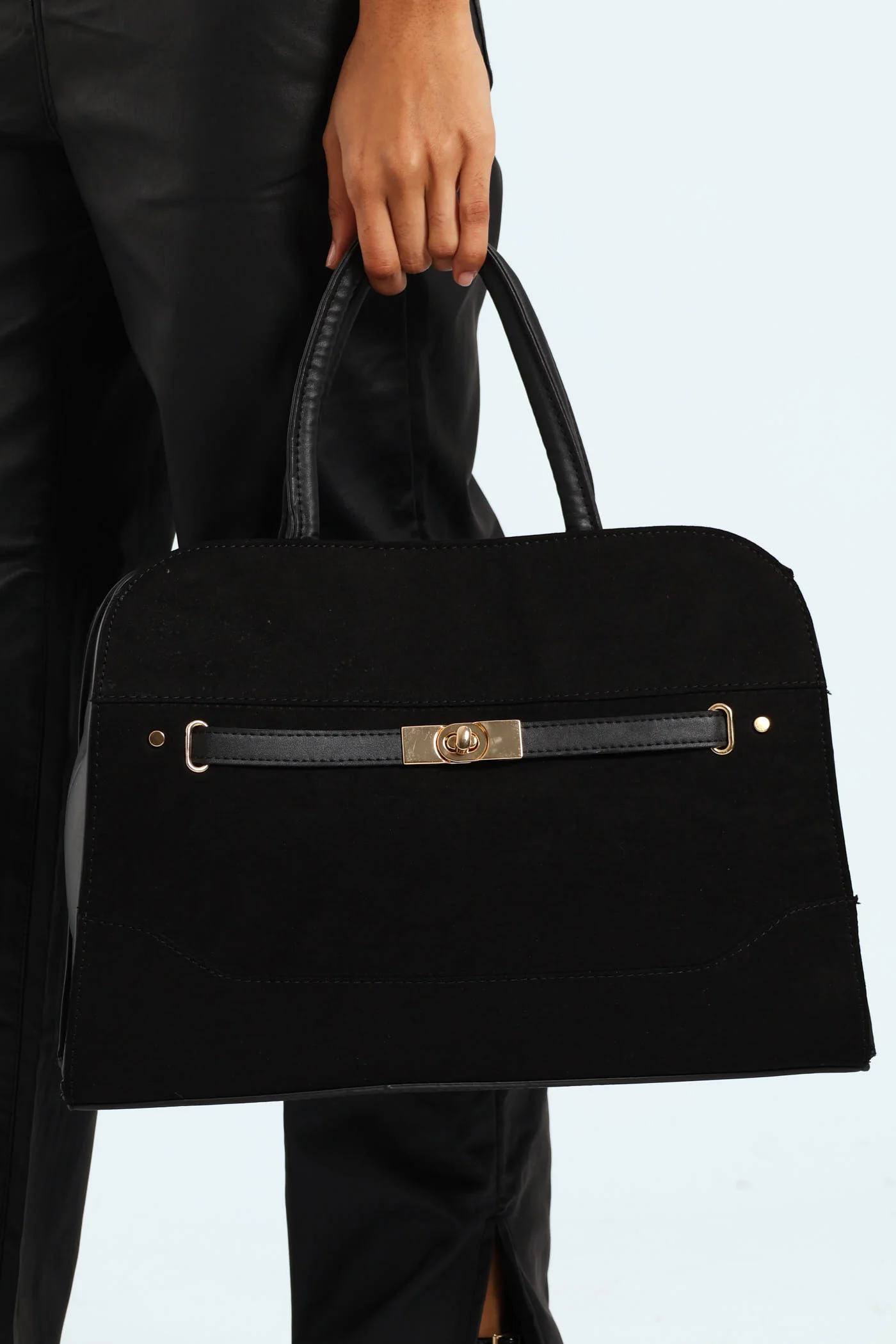 Front Metal Trim Locket Detail Shopper Bag - Black - Image 3