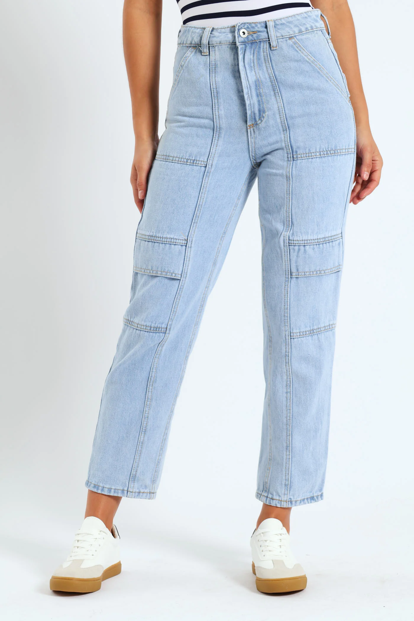 Front Seam Cargo Straight Leg Jean - Light Wash