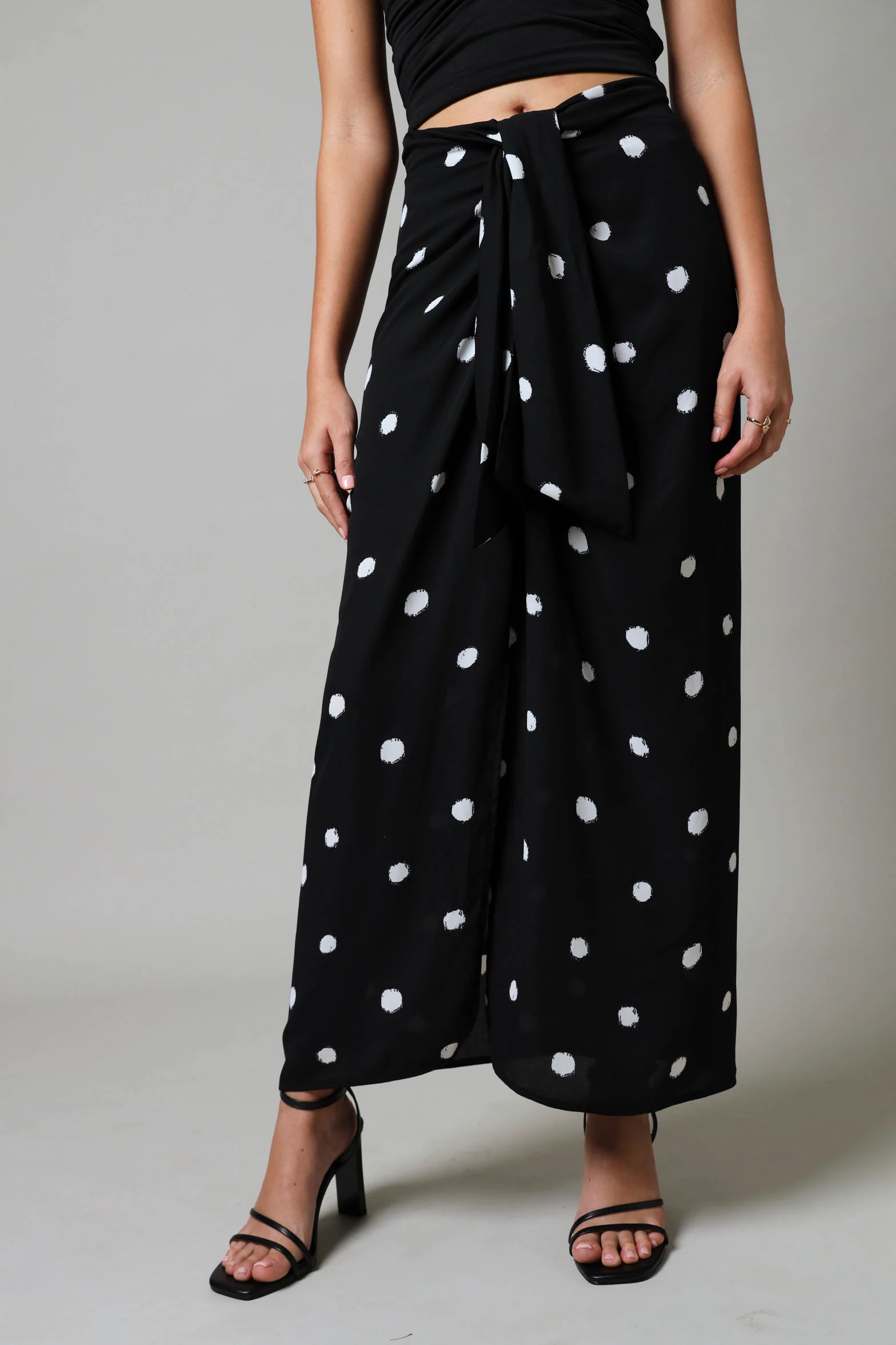 Front Tie Detail Skirt - Black/White - Image 2
