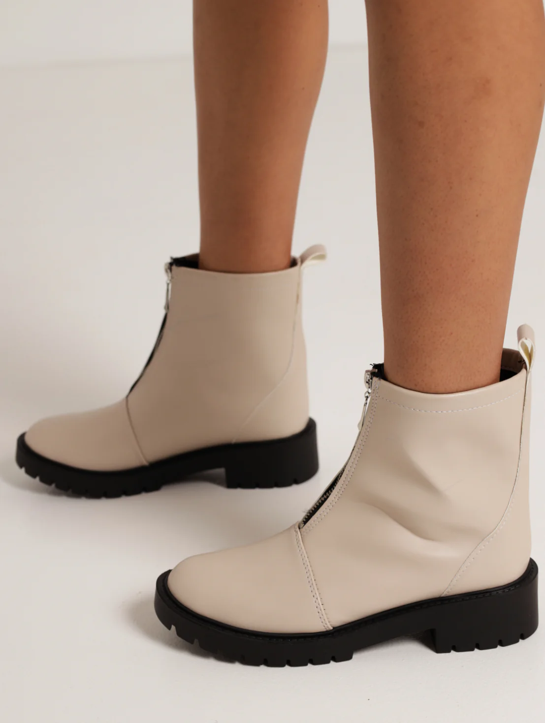 Front Zip Up Chelsea Boot - Image 2