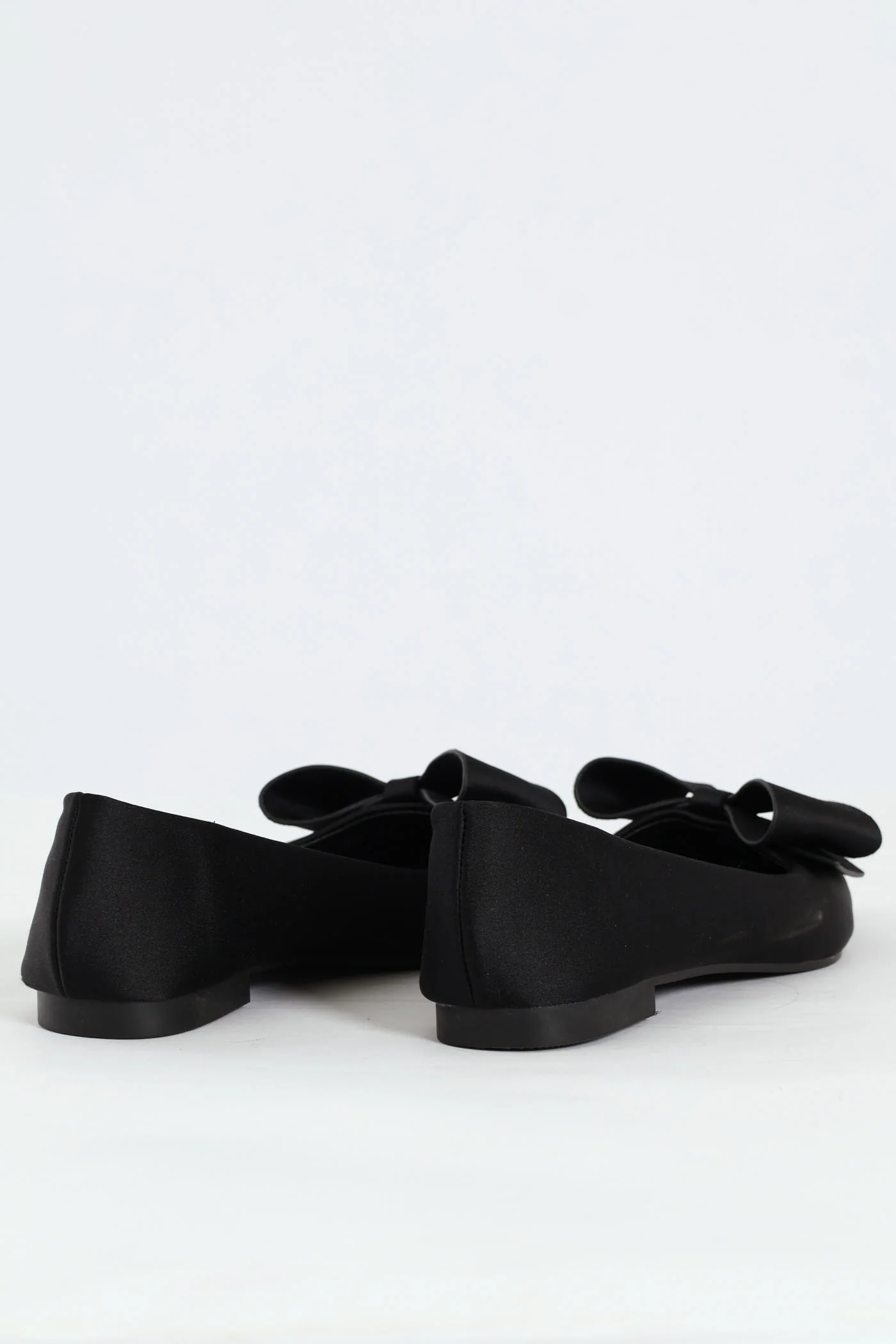 Full Satin Pointy Pump - Black - Image 5