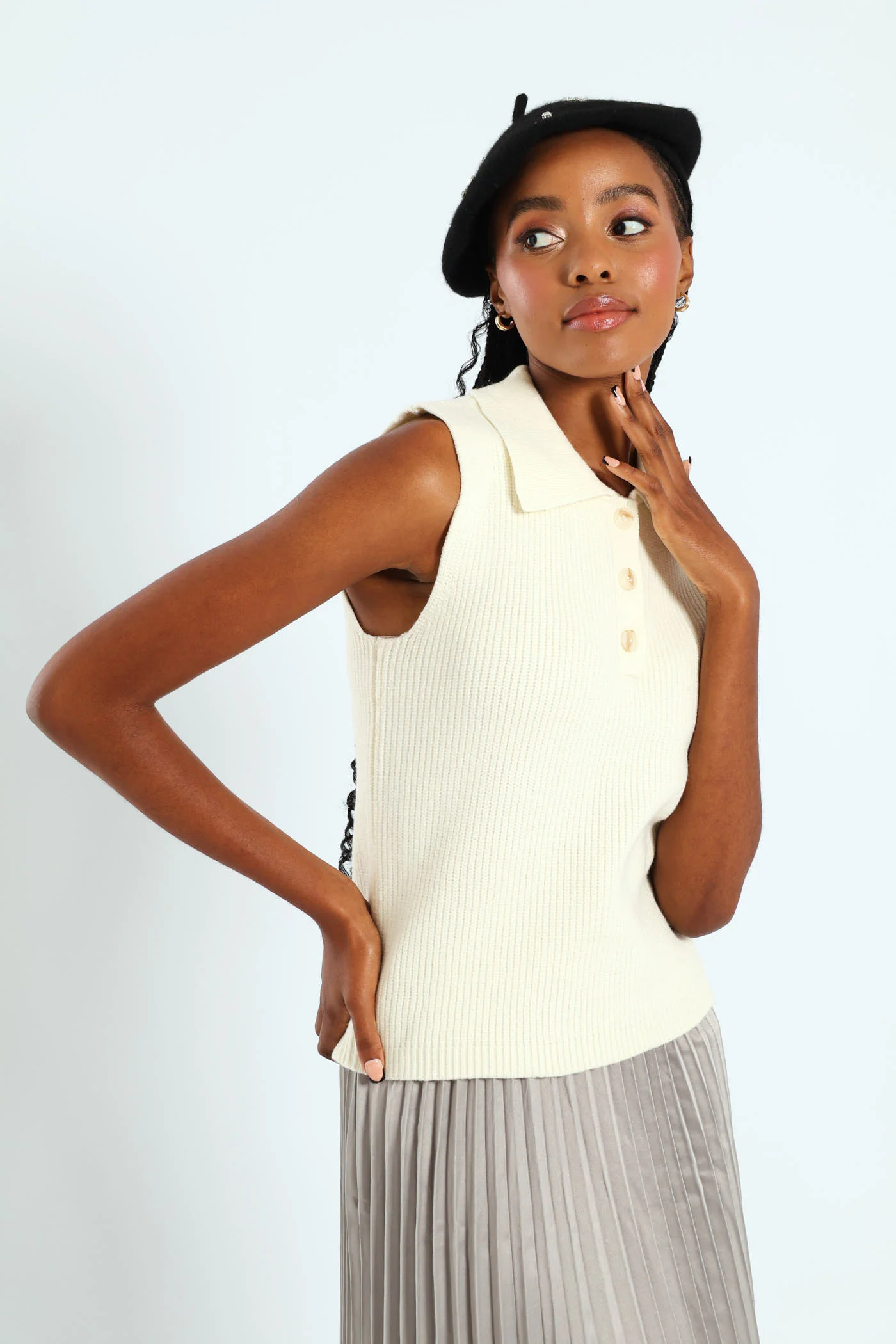 Gem Woolen Knitwear Beret - Black - Image 4