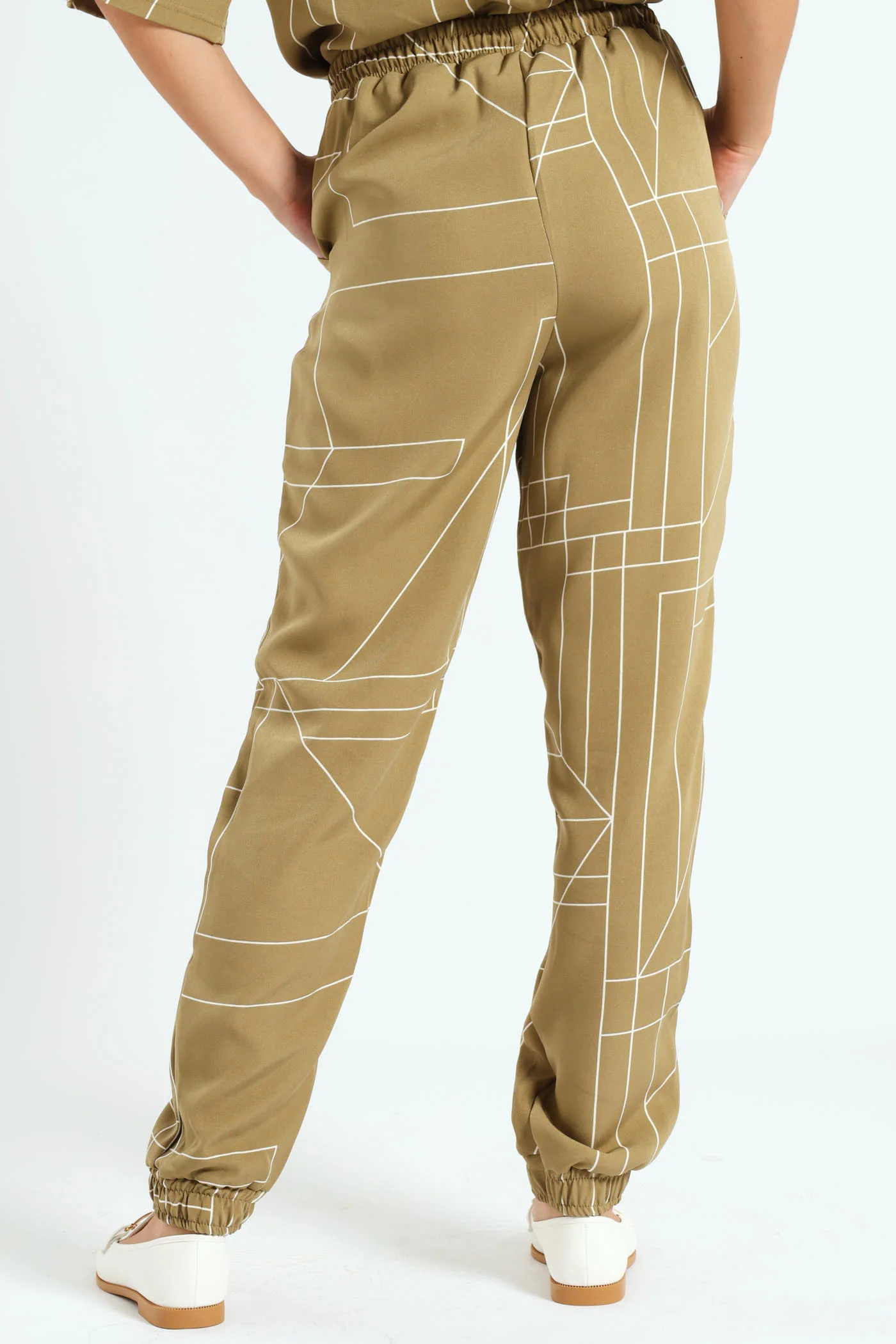 Geo Print Barbi Jogger - Fatigue - Image 4