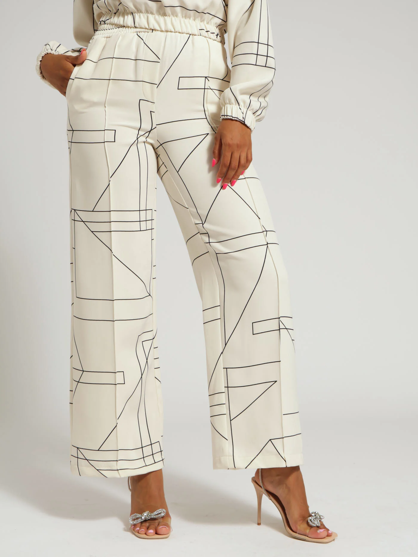 Geo Printed Barbi Wideleg Pants - Cream