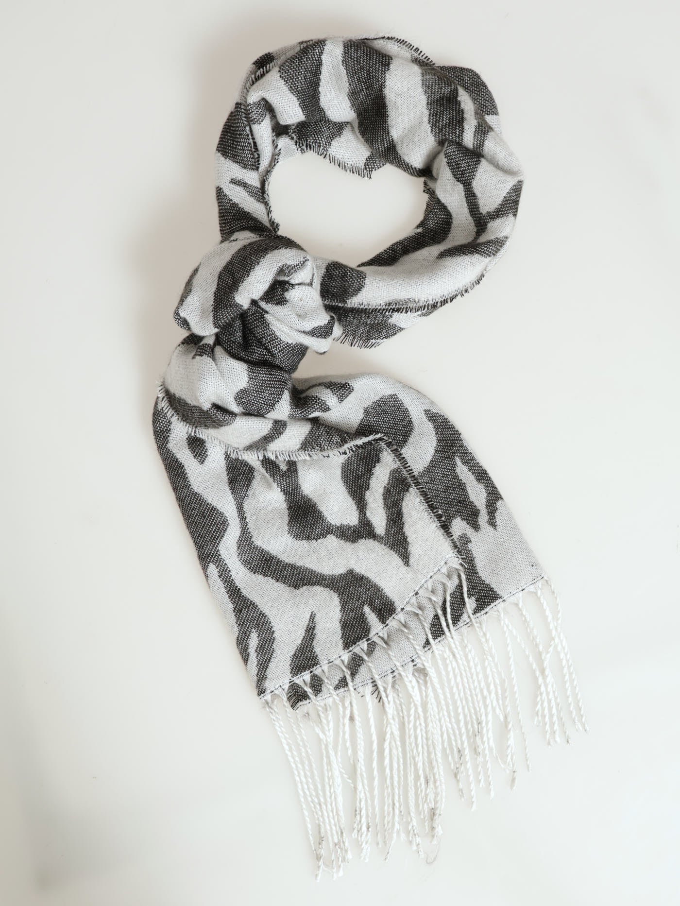 Geo Zebra Tassle Scarf - Black/Cream