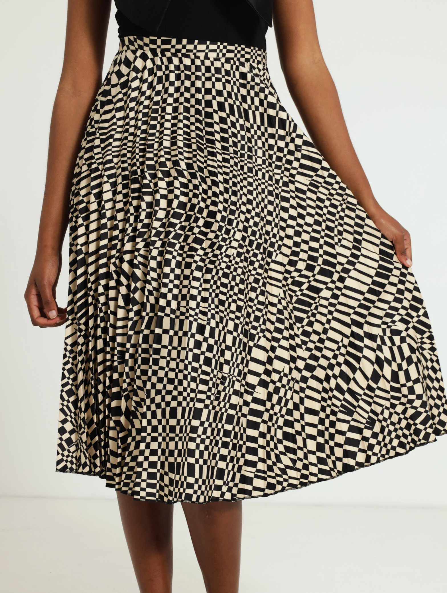 Geometric Pleated Skirt