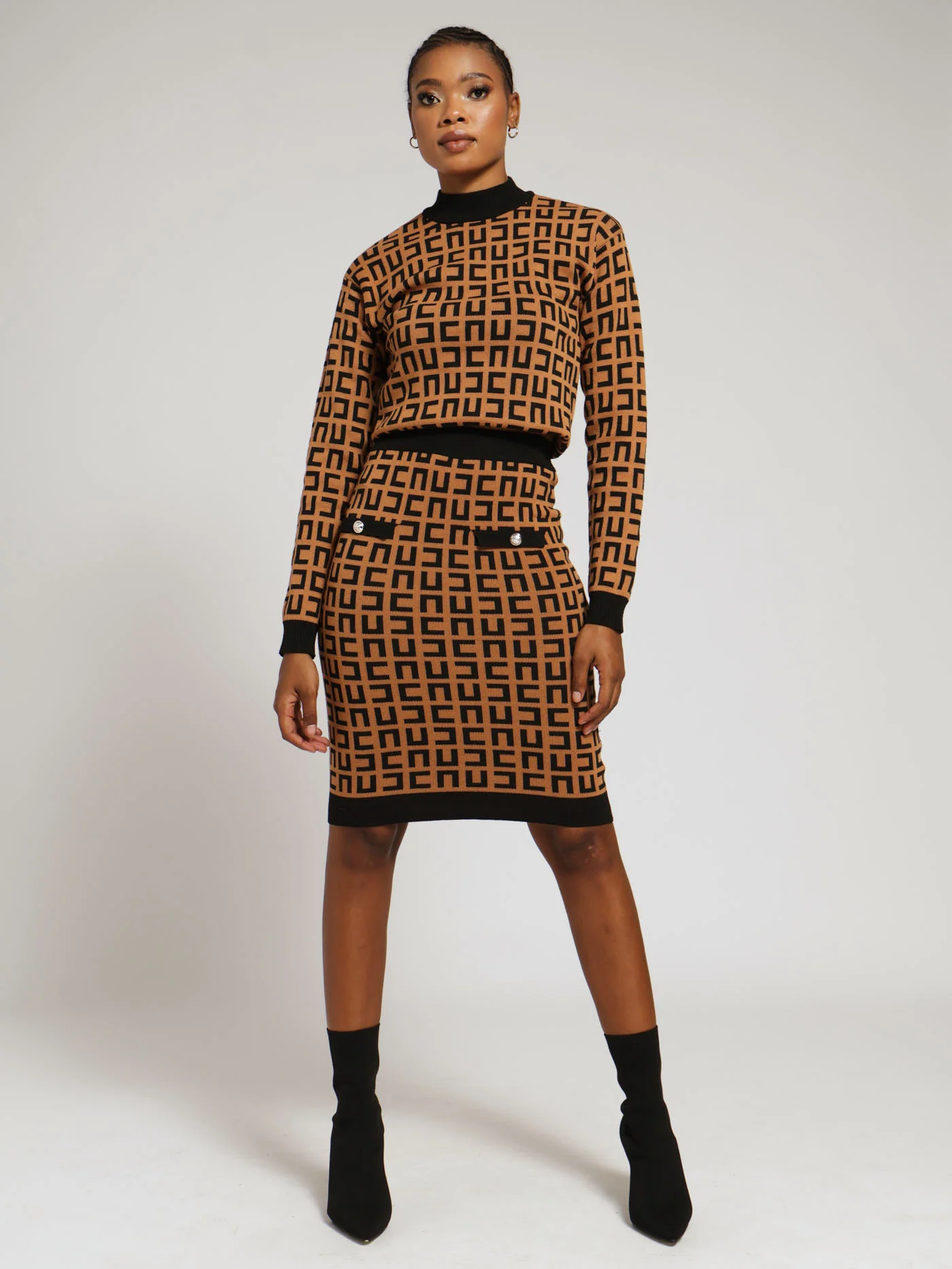 Geometric Print Knitwear Top - Image 4