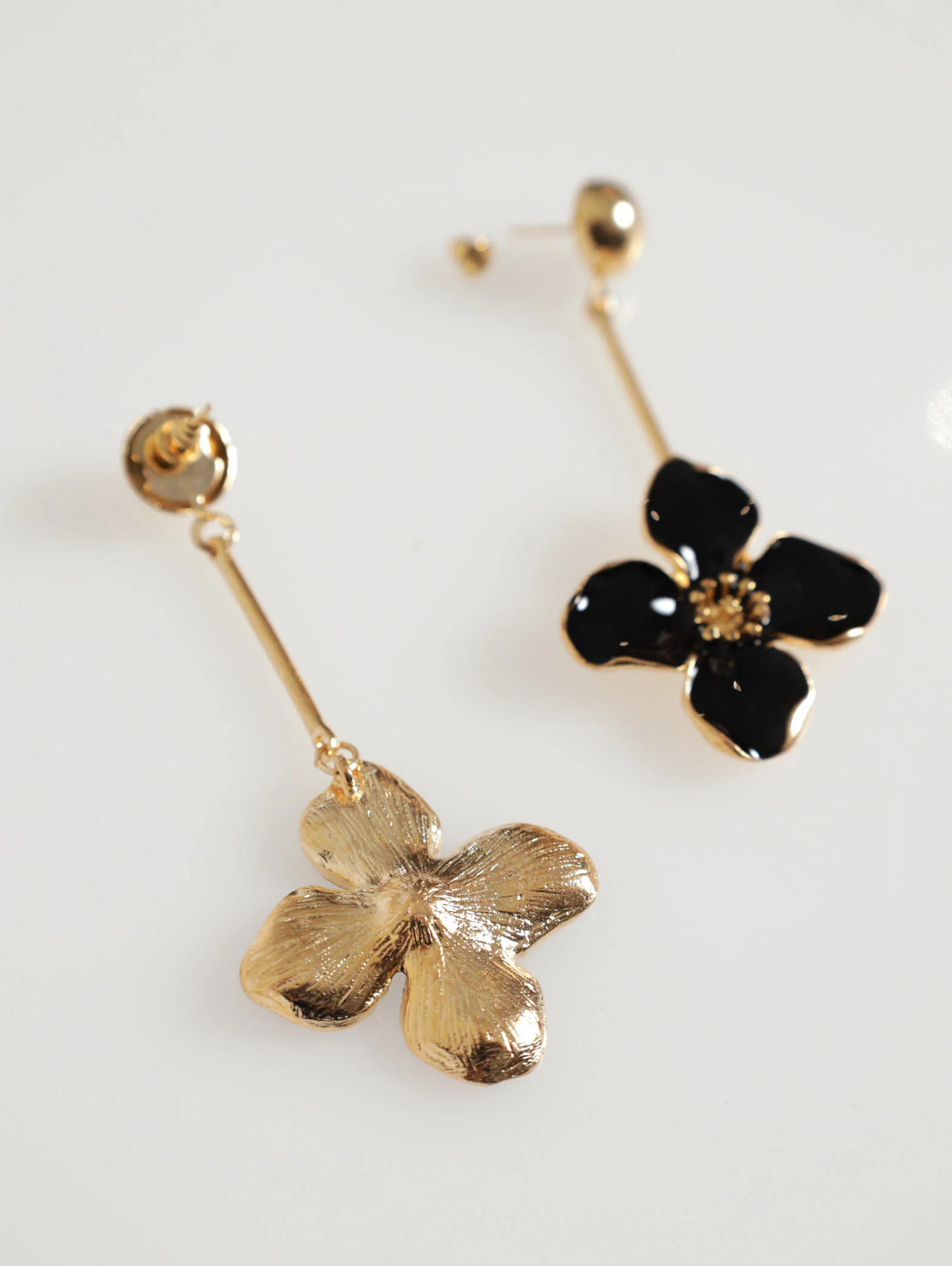 Glossy Flower Earrings - Image 3
