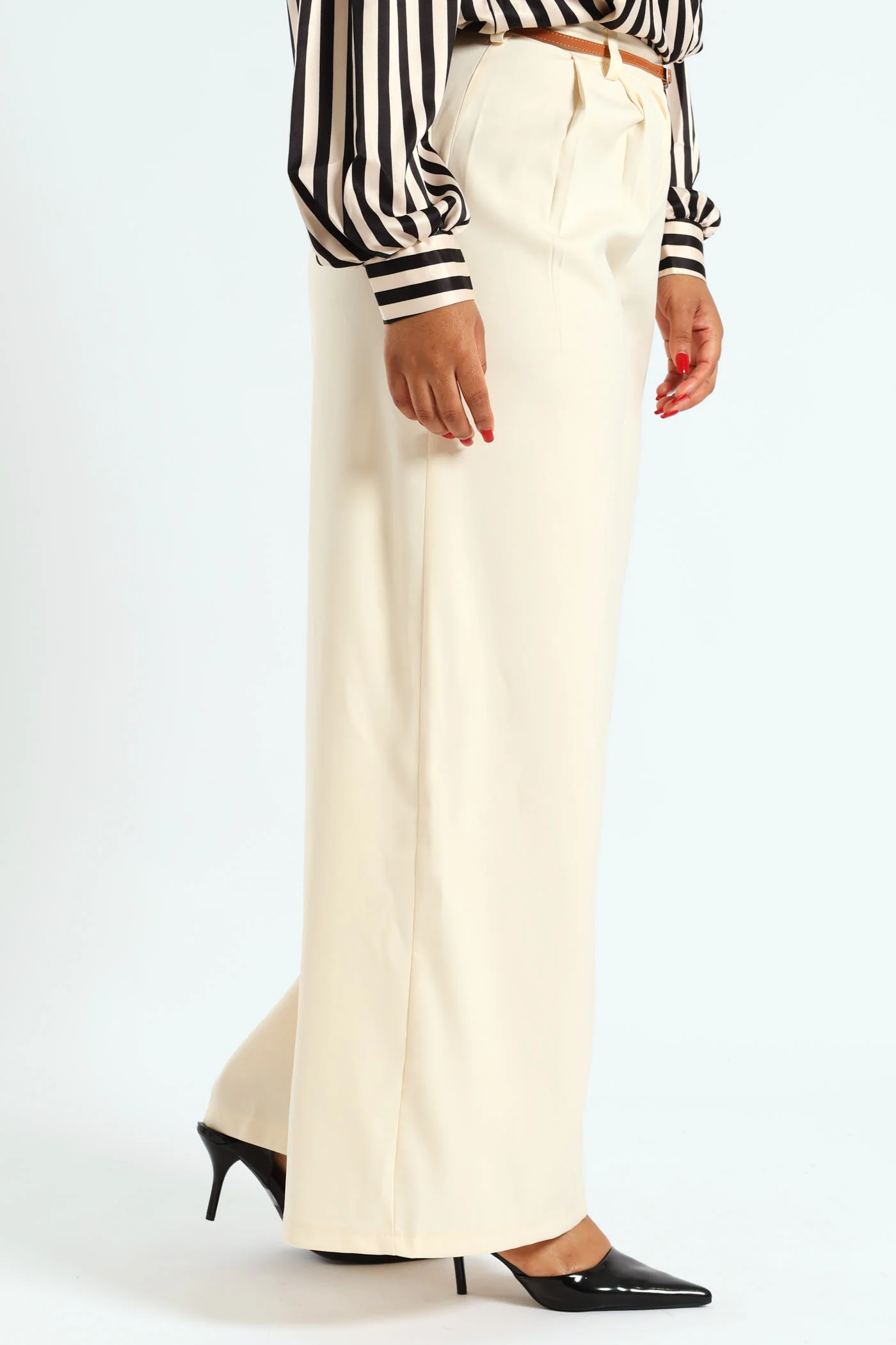 Gold Belt Wideleg Pants - Cream - Image 4