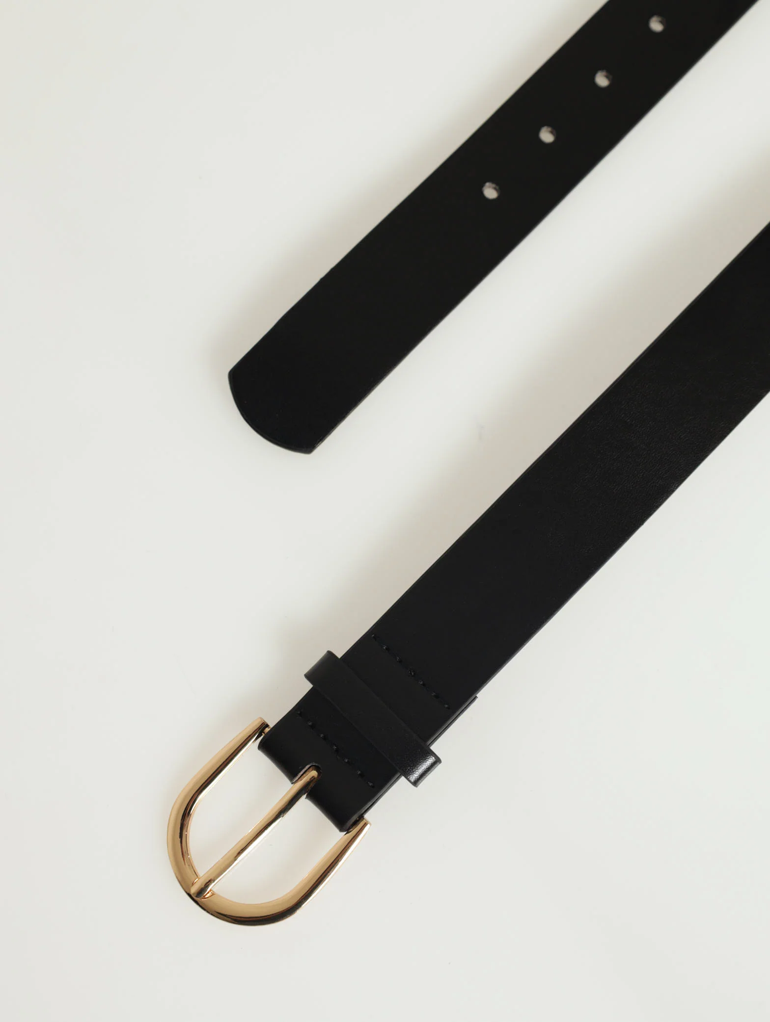 Gold Curved Buckle Pu Belt