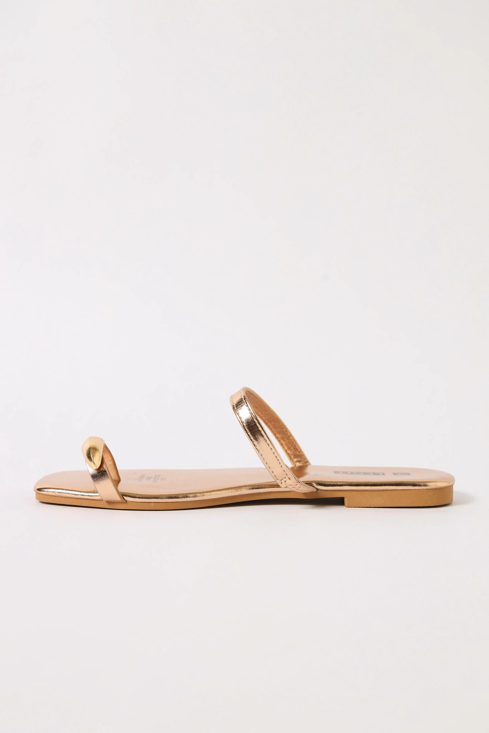 Gold Trim Metallic Toe Post Sandal - Gold