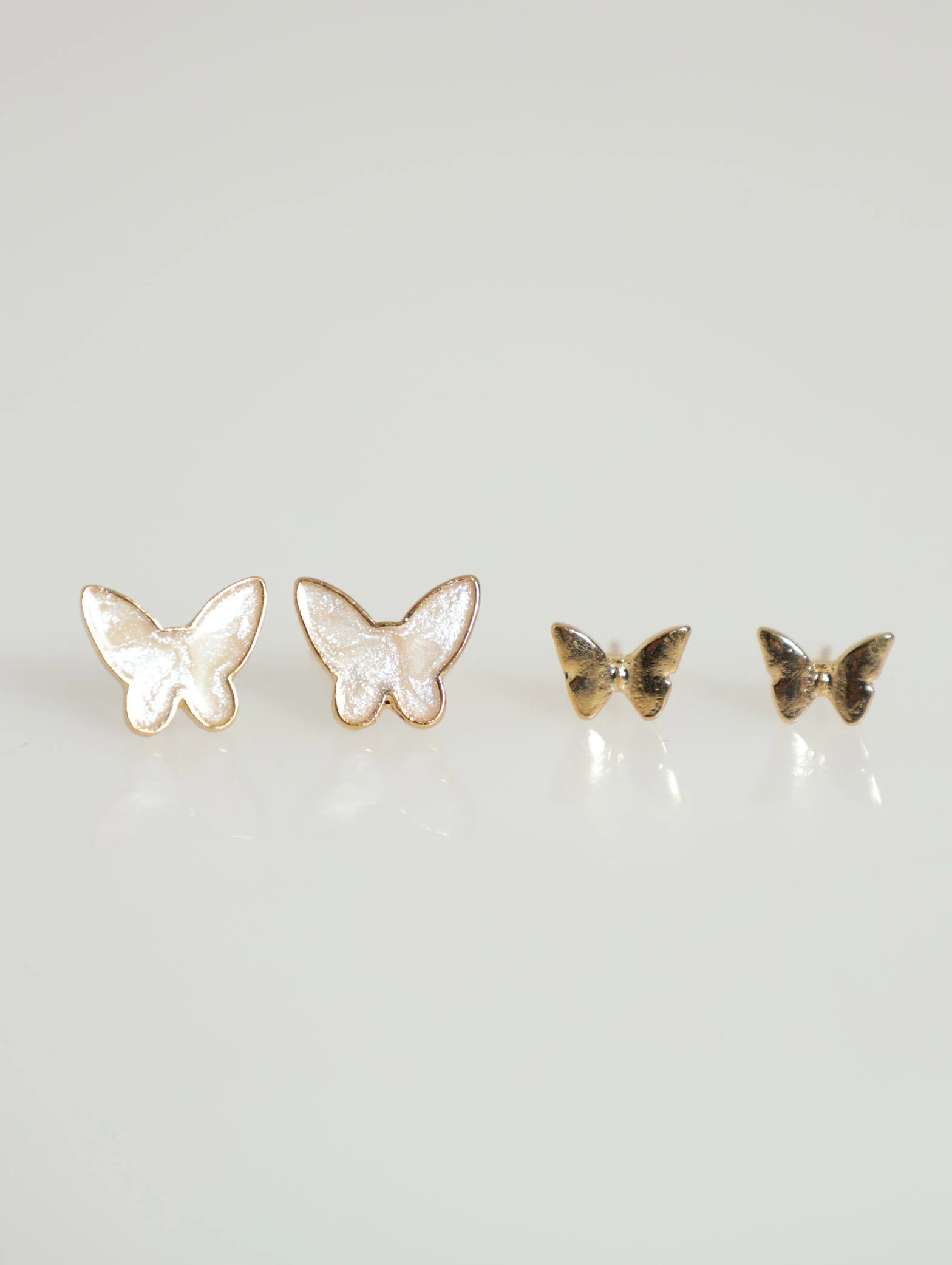 Hanging Butterfly Charm Necklace With 2 Sets Studs - Image 2