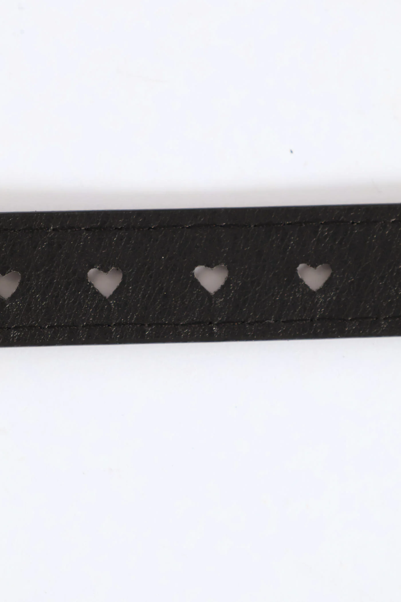 Heart Buckle Metal Puller - Black - Image 4