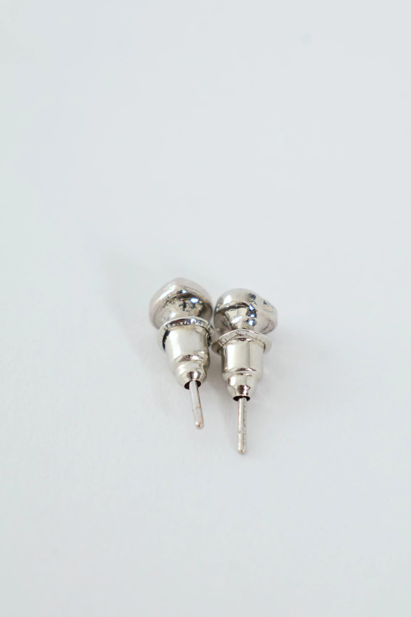 Heart Diamante Africa Charm Necklace & Stud Earrings - Silver - Image 4