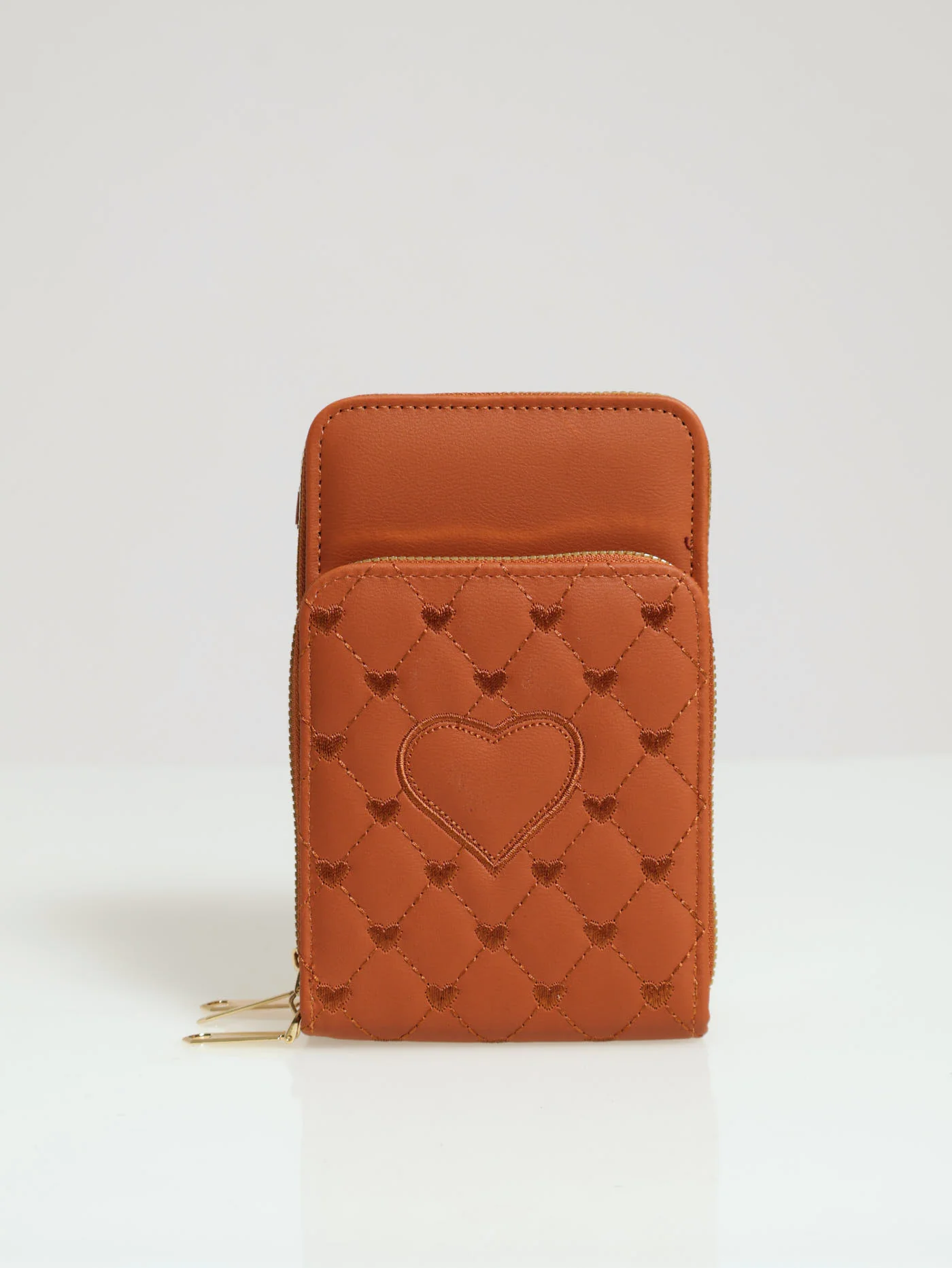 Heart Pattern Quilted Cellphone Satchel