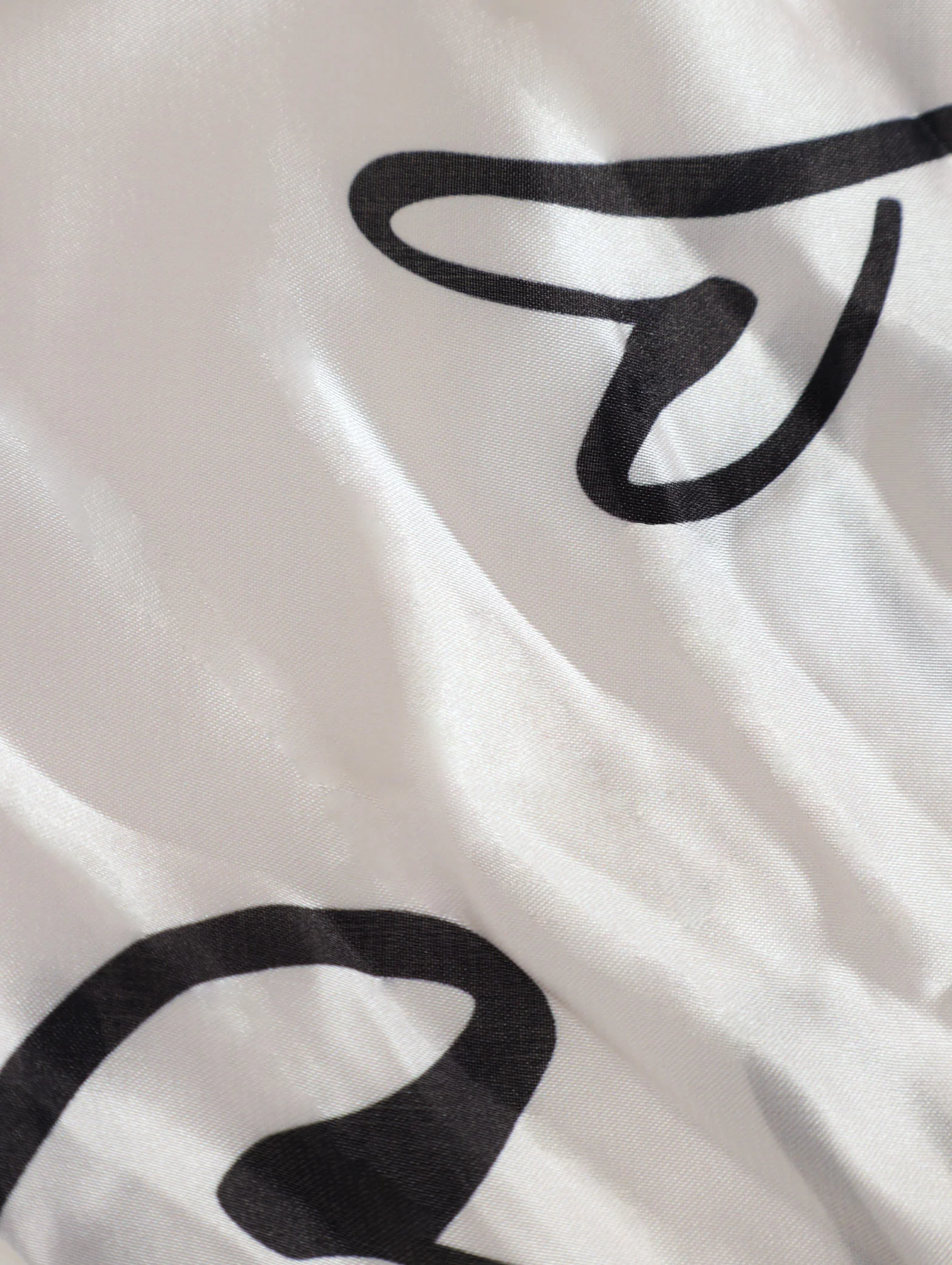 Heart Print Satin Scarf - Image 3