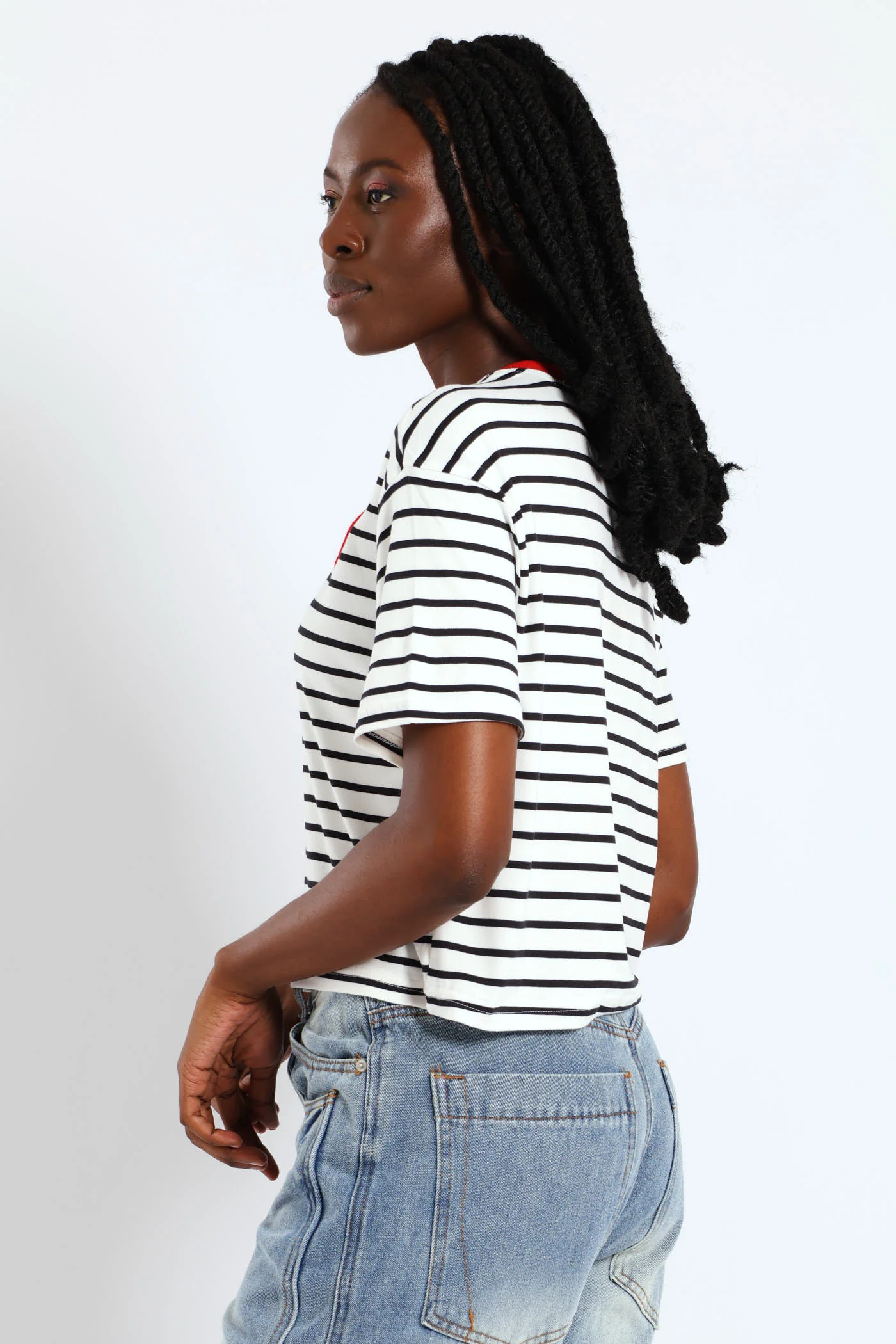 Heart Trim Contrast Stripe Tee - Black/White - Image 3