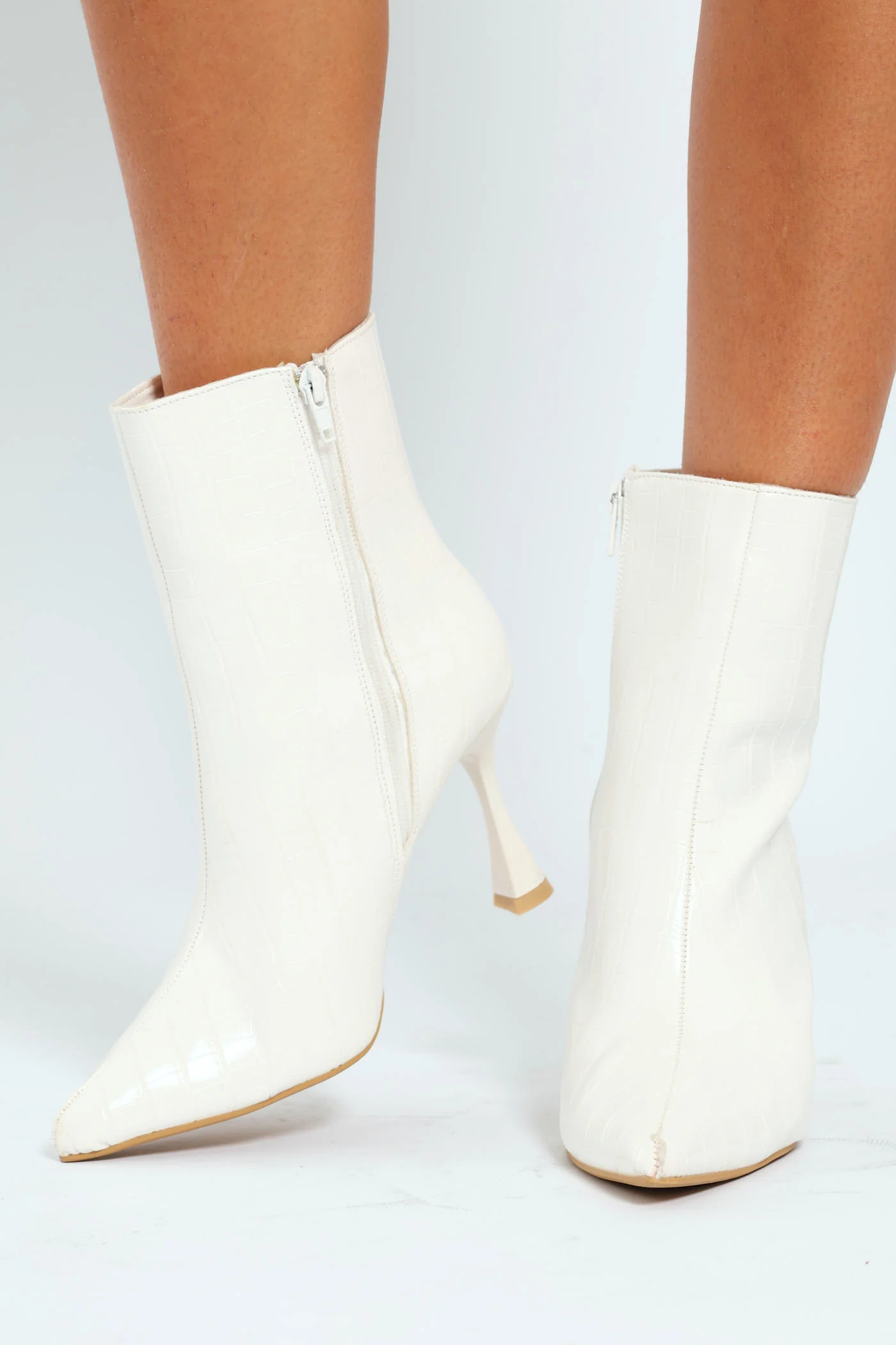Heeled Ankle Boot - White