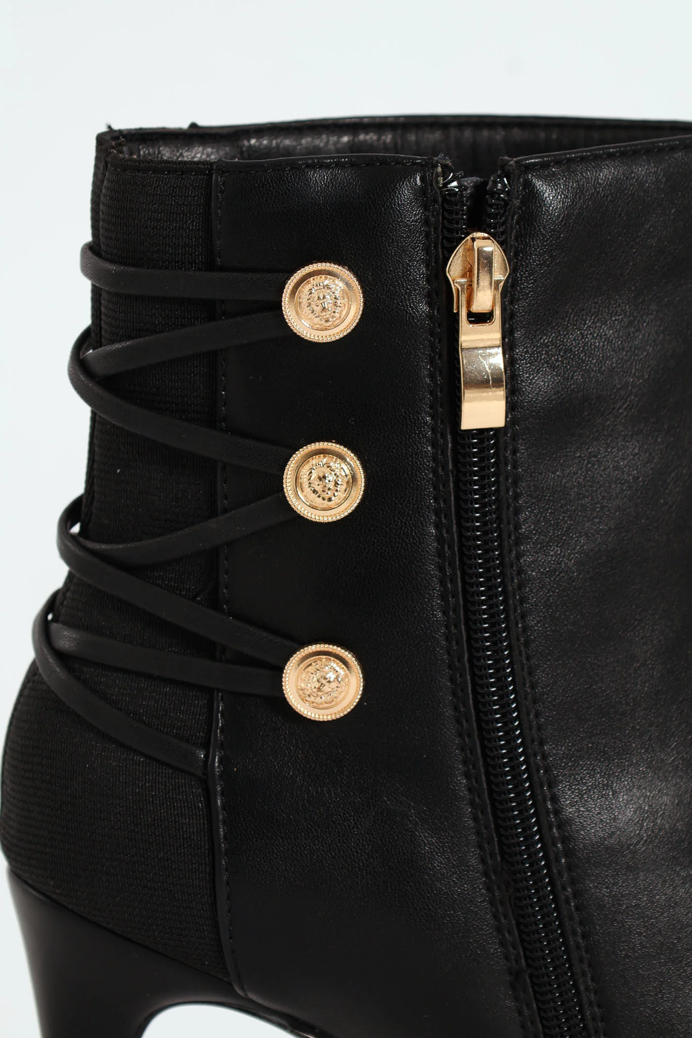 Heeled Ankle Pointy Stud Randing Boot - Black - Image 5