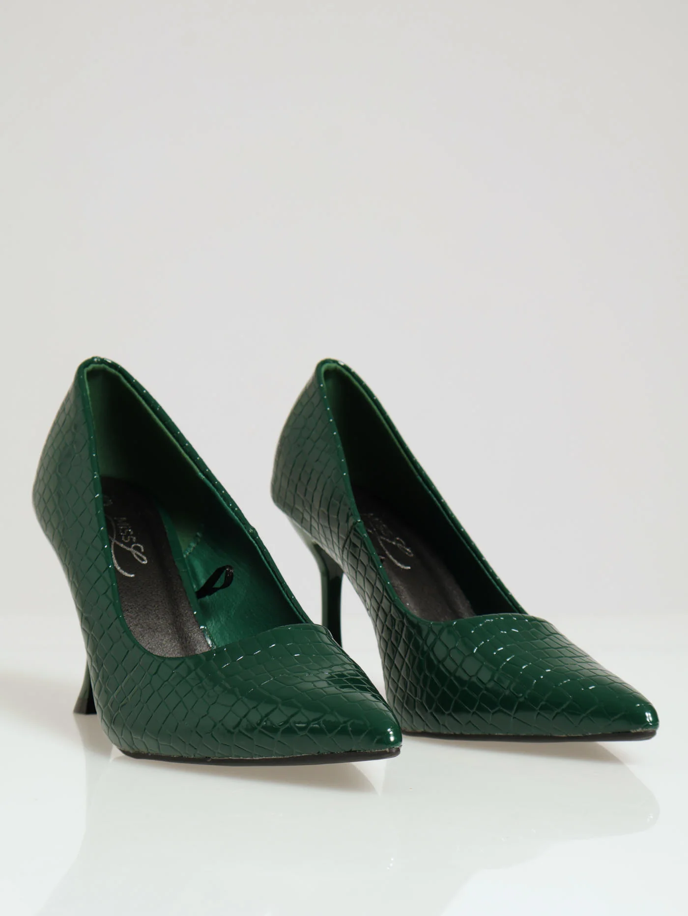 Hi Shaped Stiletto Classic Full Court Heel - Emerald