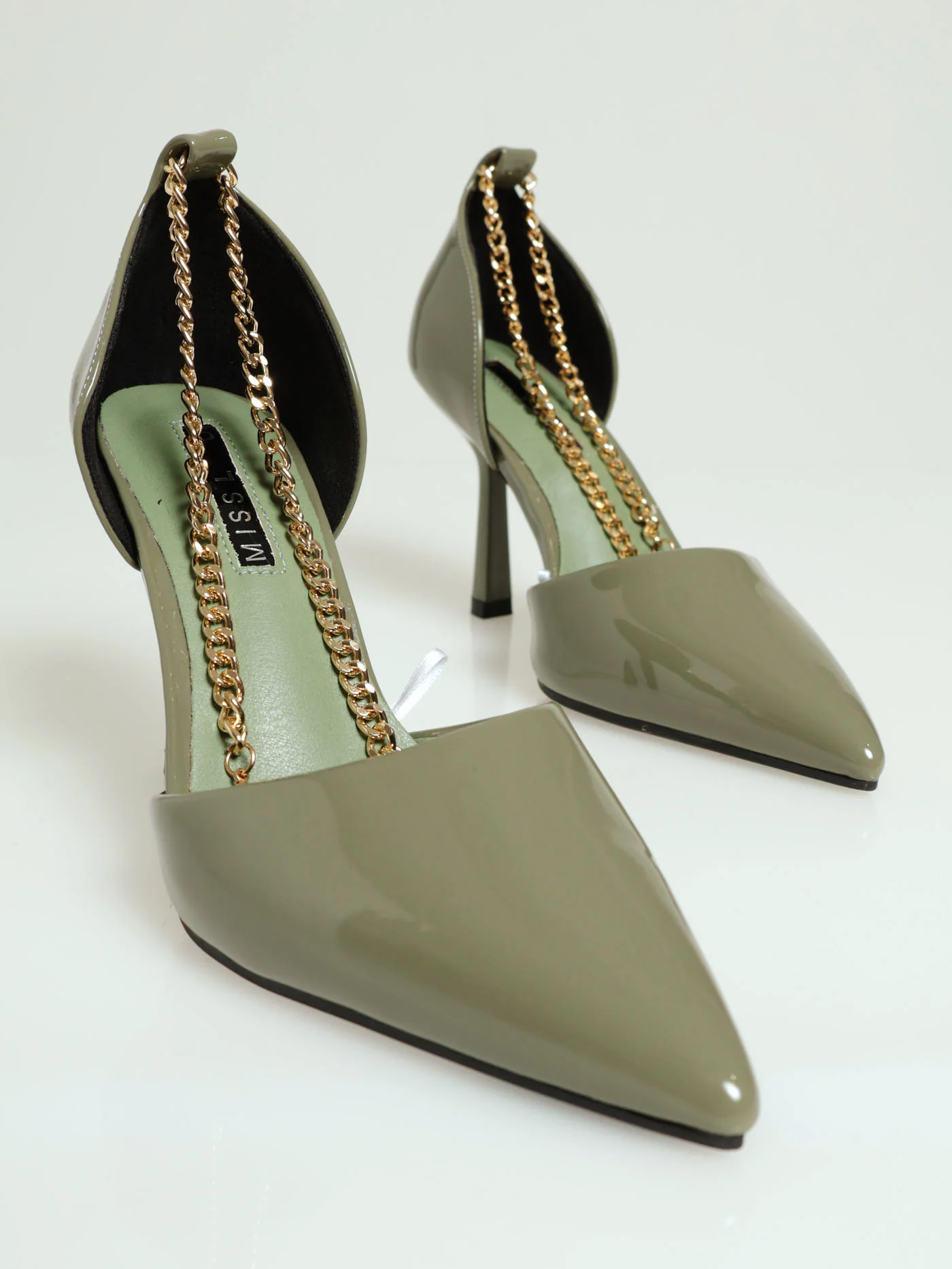 Stiletto Pointed Court Heel With Gold Chain Ankle - Fatigue - Image 7