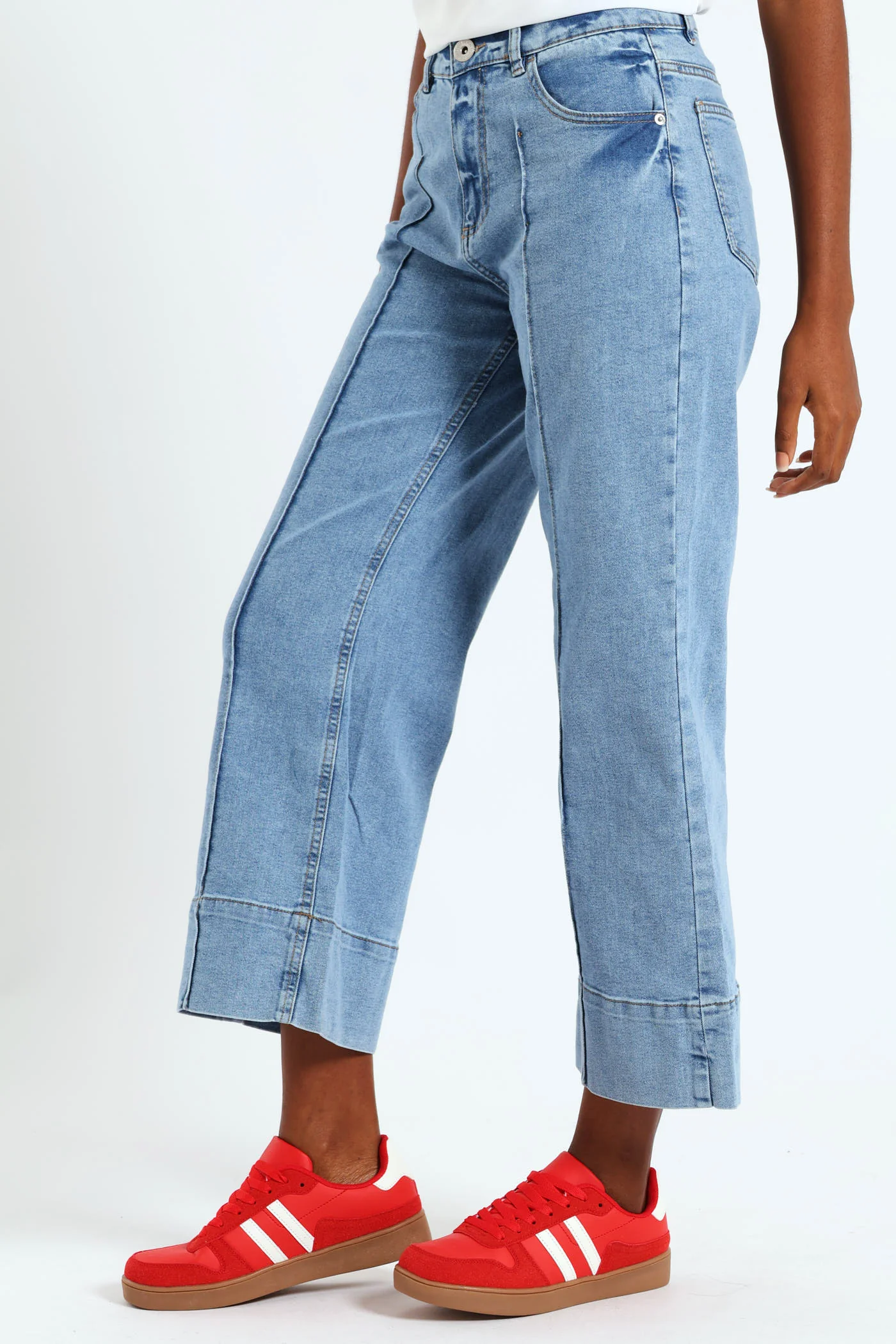 High Waist Crop Pintuck Wide Leg Jean - Stonewash - Image 3