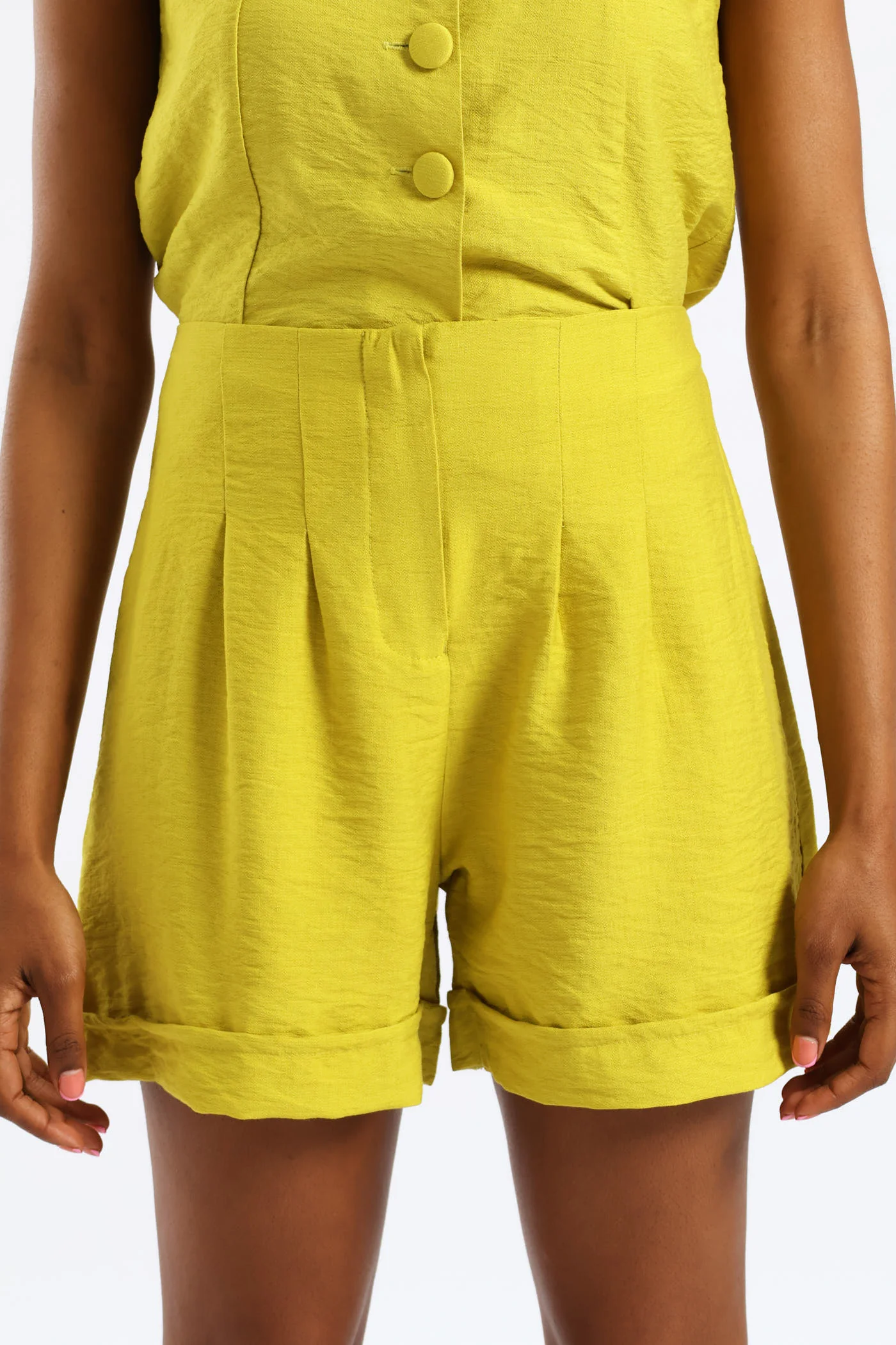 Highwaisted Pleat Detail Shorts - Chartreuse