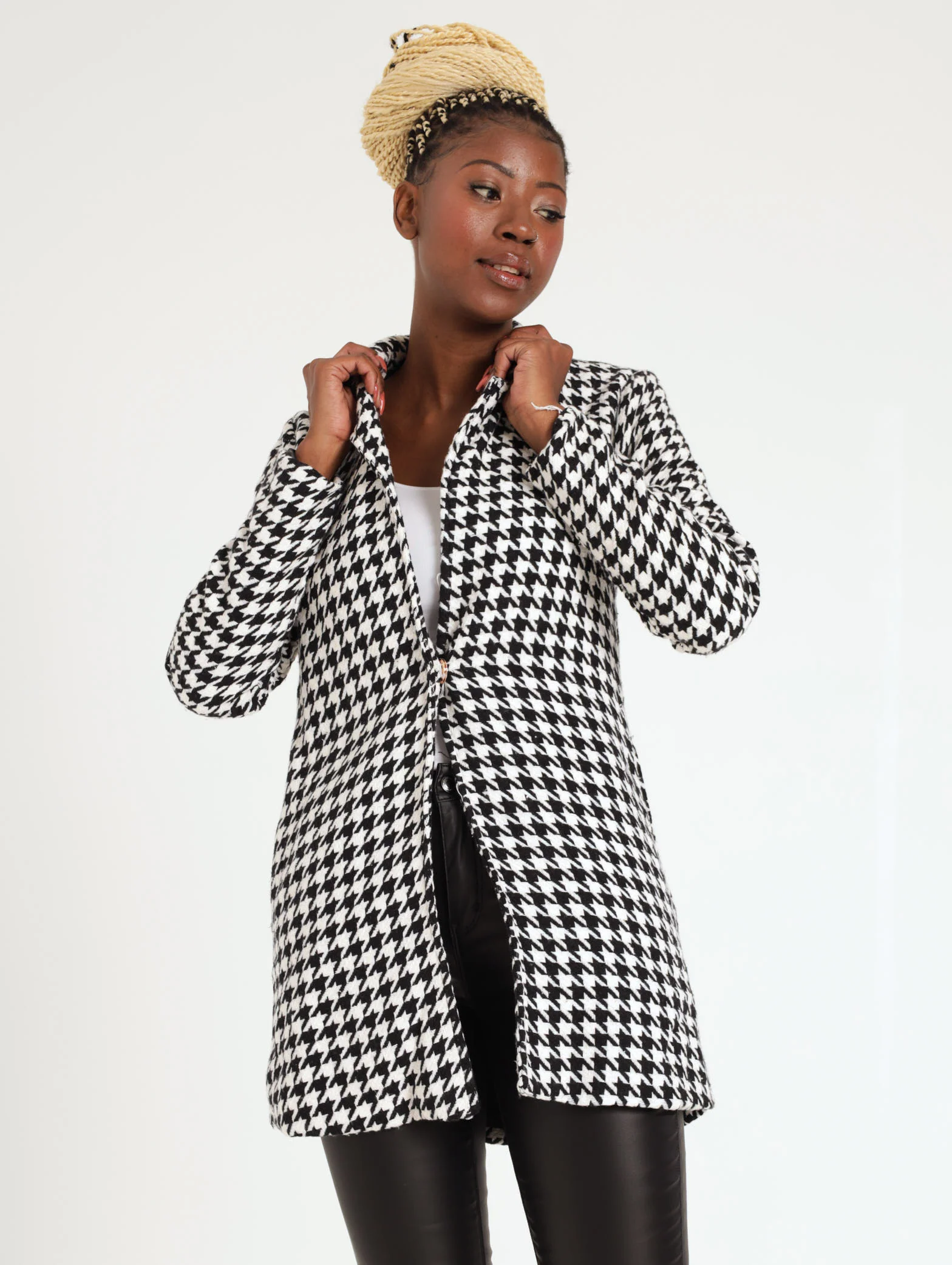 Houndstooth Jacket - White/Black