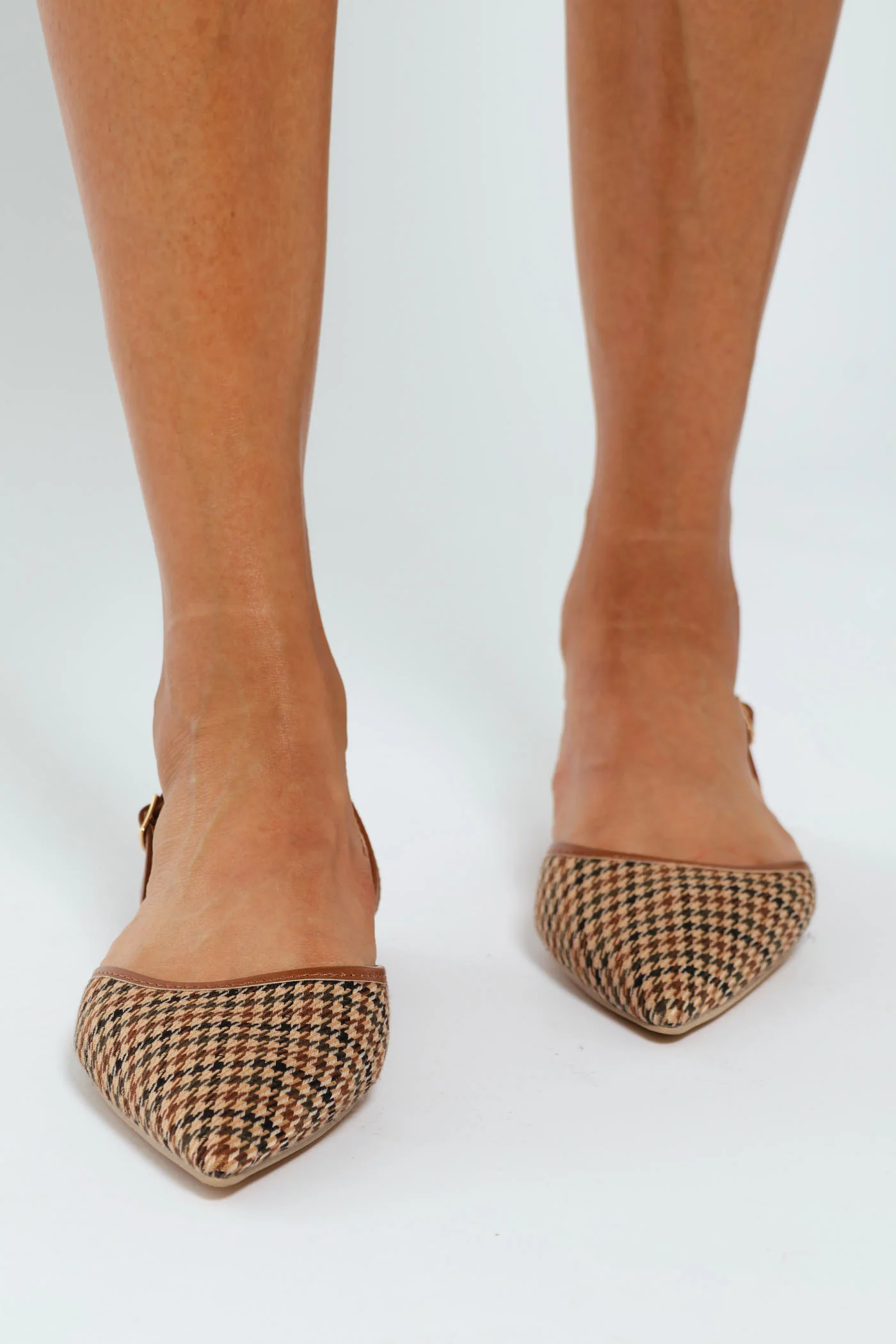 Houndstooth Pointy Slingback Pump - Tan - Image 4
