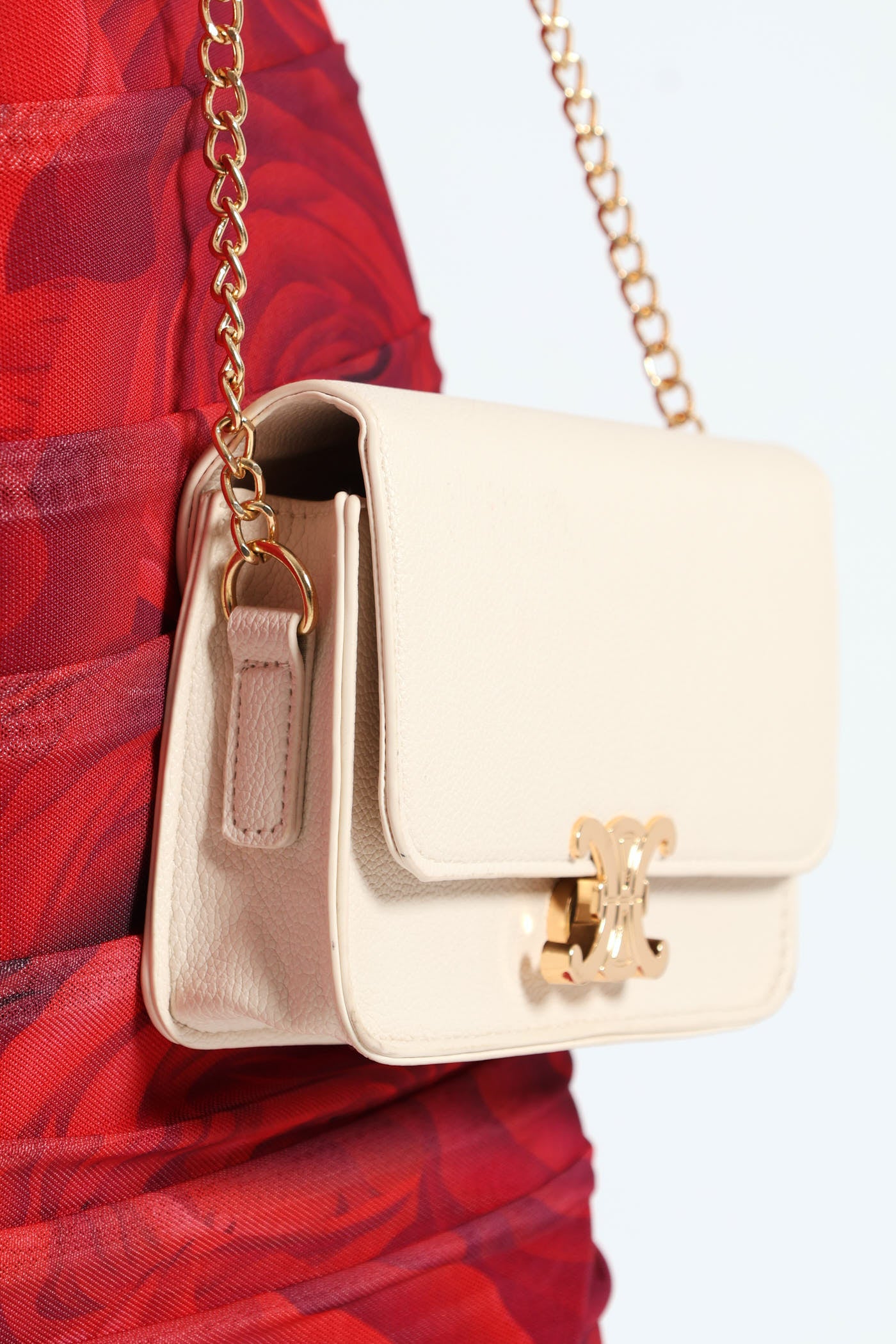 Interlink Clasp Satchel Bag - Cream - Image 4