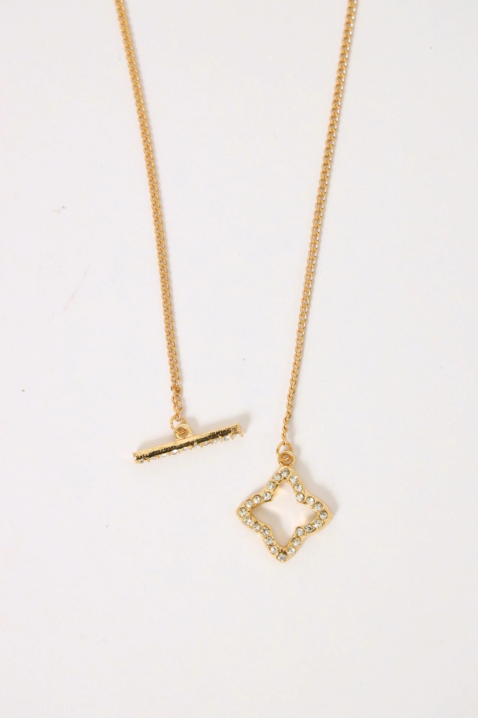 Interlink Diamante Clasp T Bar Necklace - Gold - Image 3