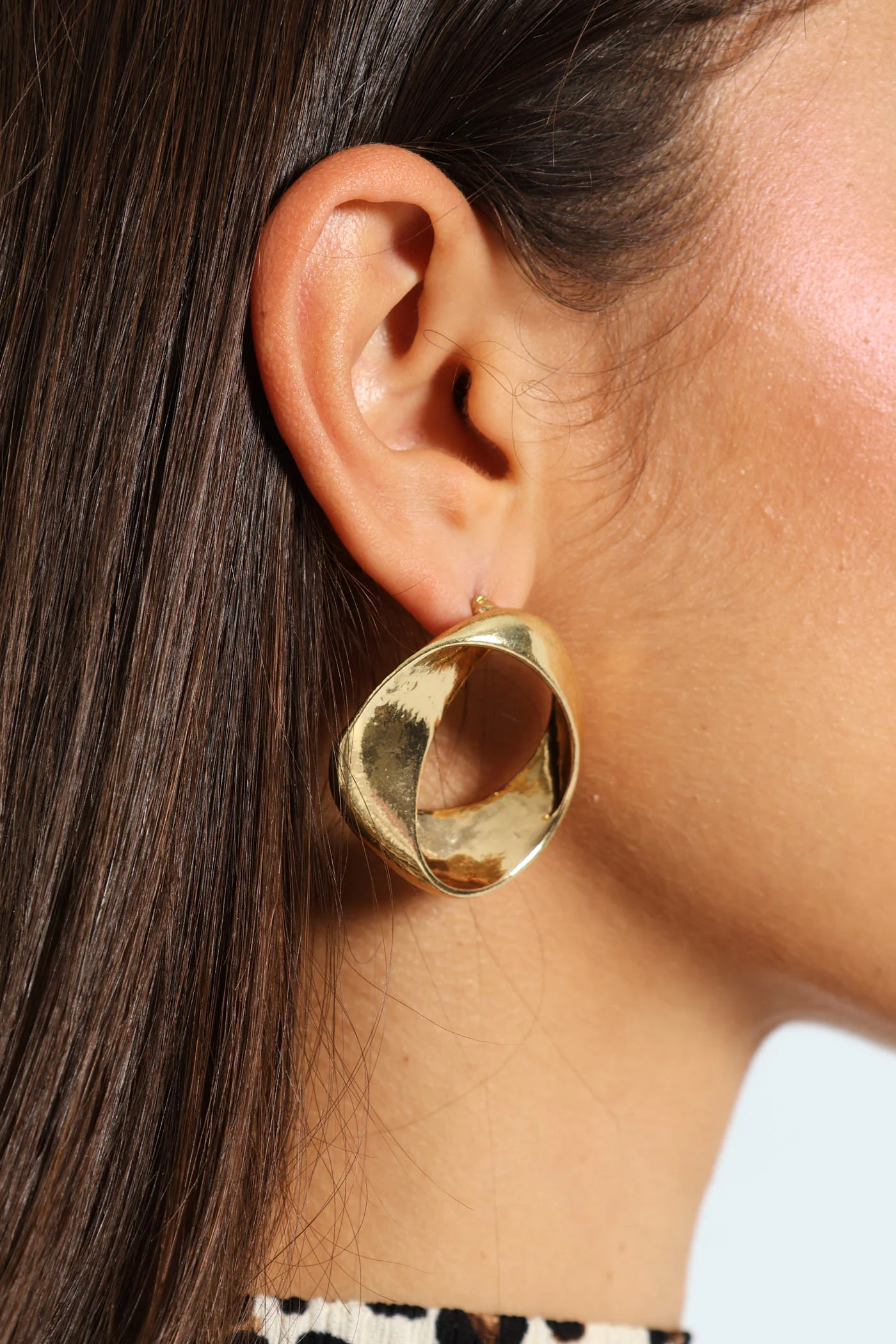 Irregular Twisted Statement Earrings - Gold - Image 2