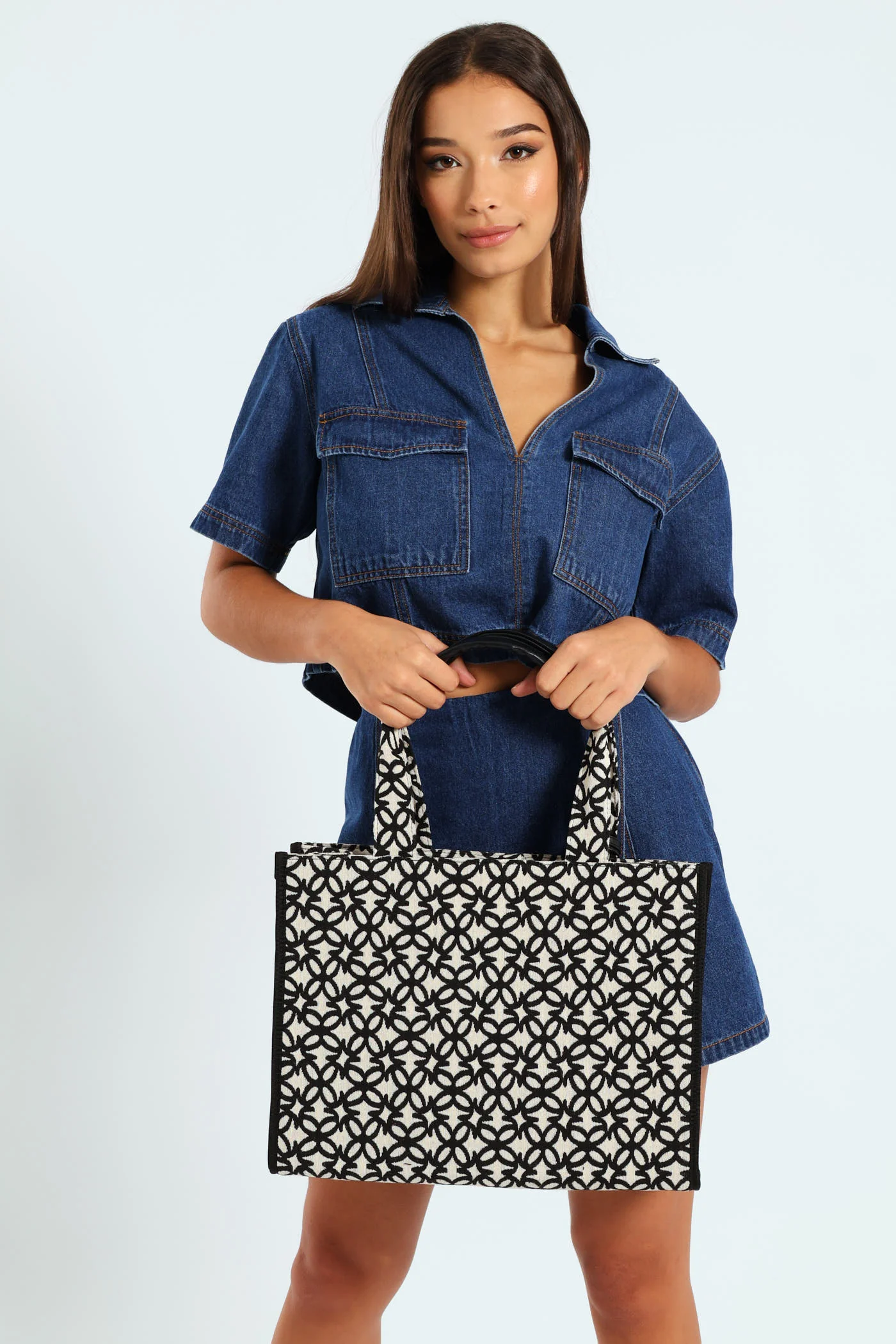 Jacquard Geometric Flower Tote Bag - Neutral - Image 3