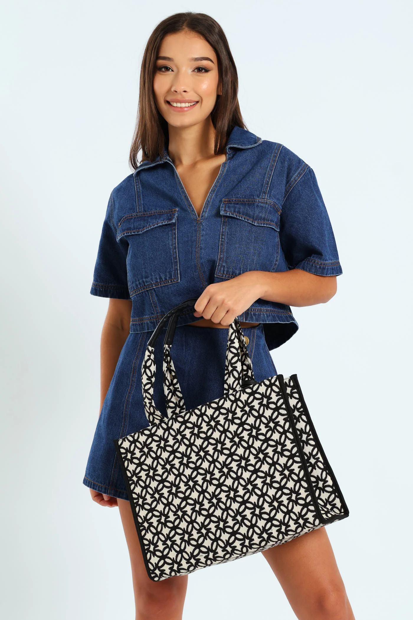 Jacquard Geometric Flower Tote Bag - Neutral - Image 4