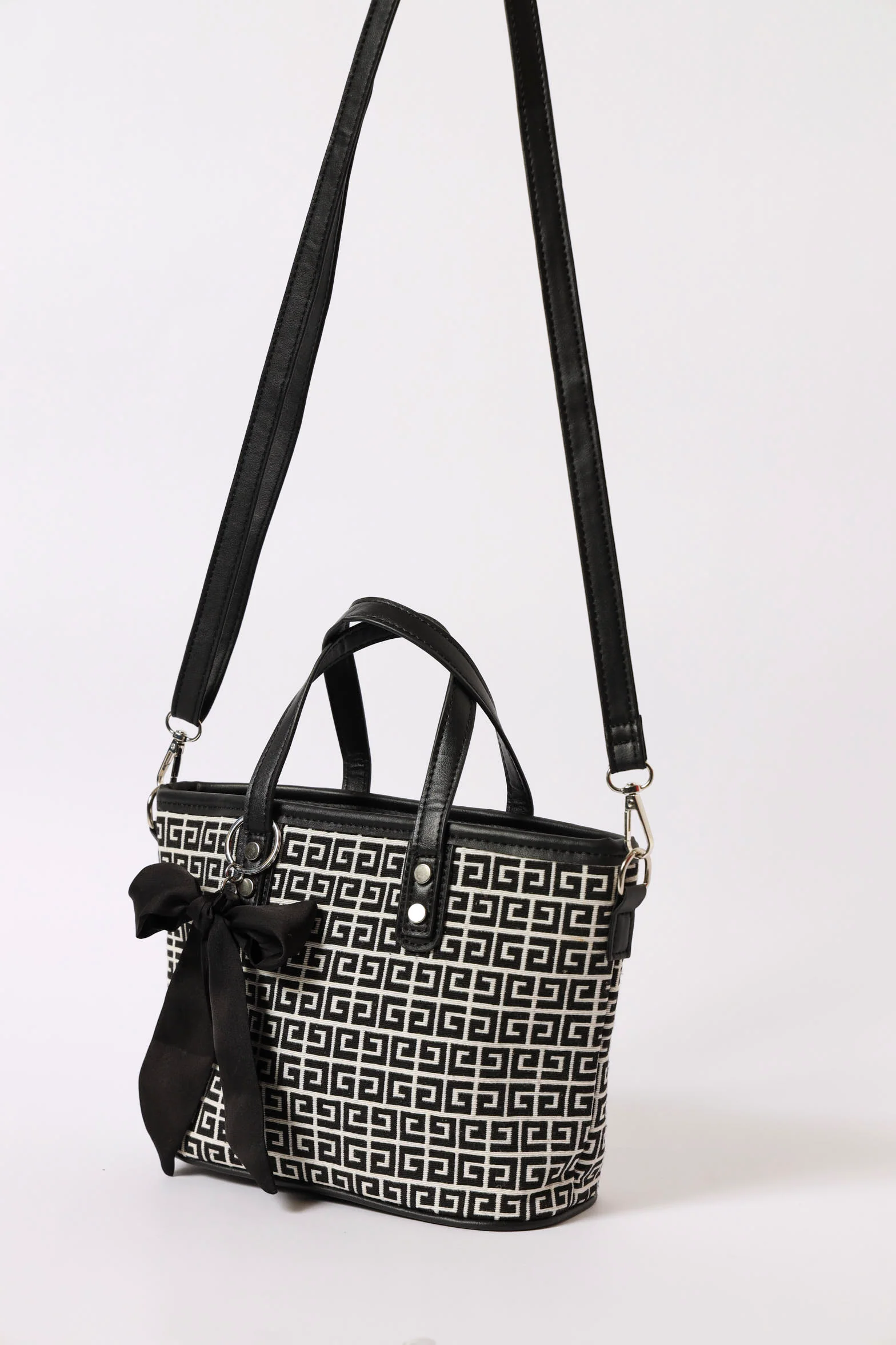 Jacquard Monogram Tote Bag - Black