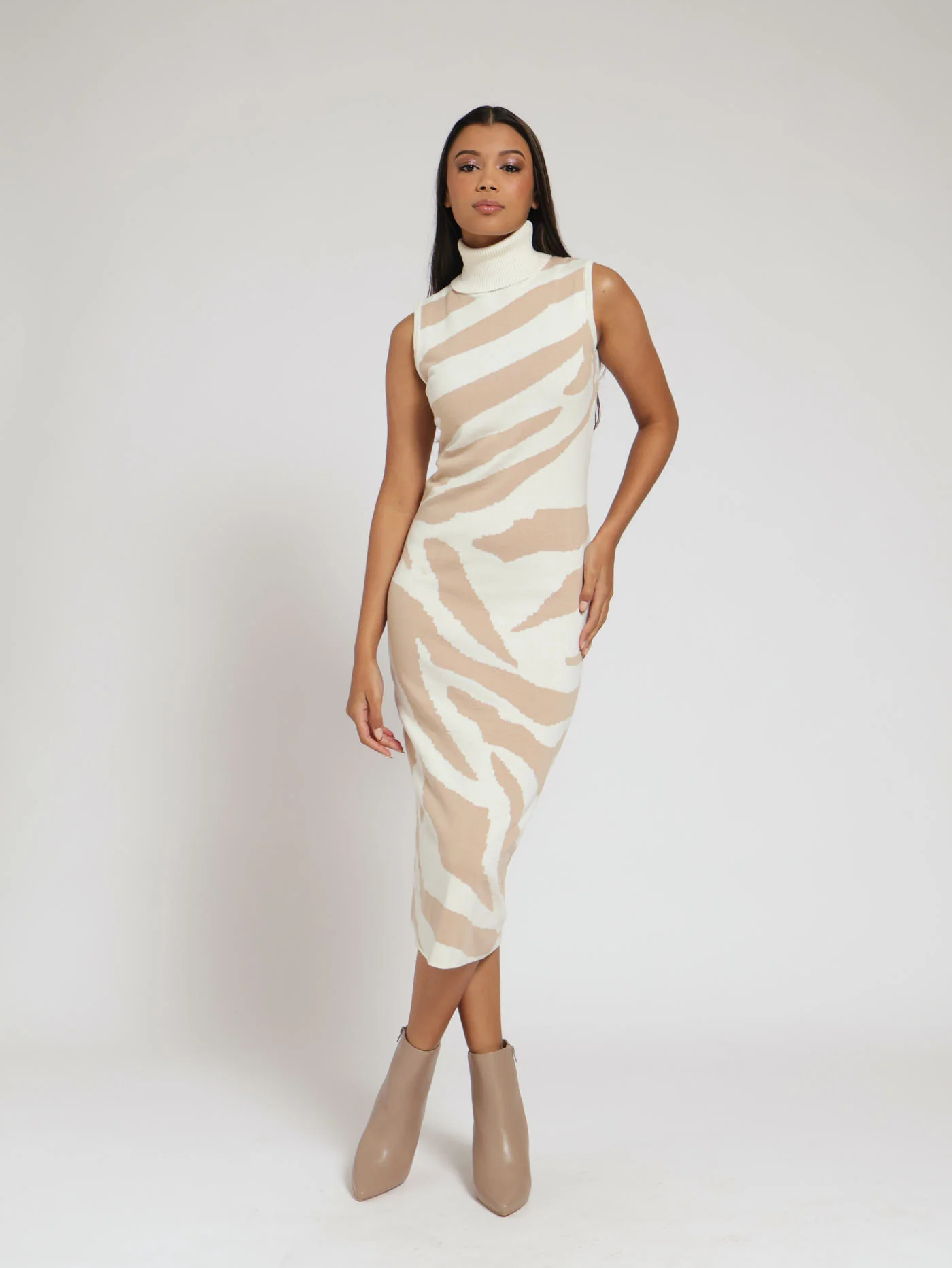 Knitwear Hi-Neck 2 Tone Midi Dress