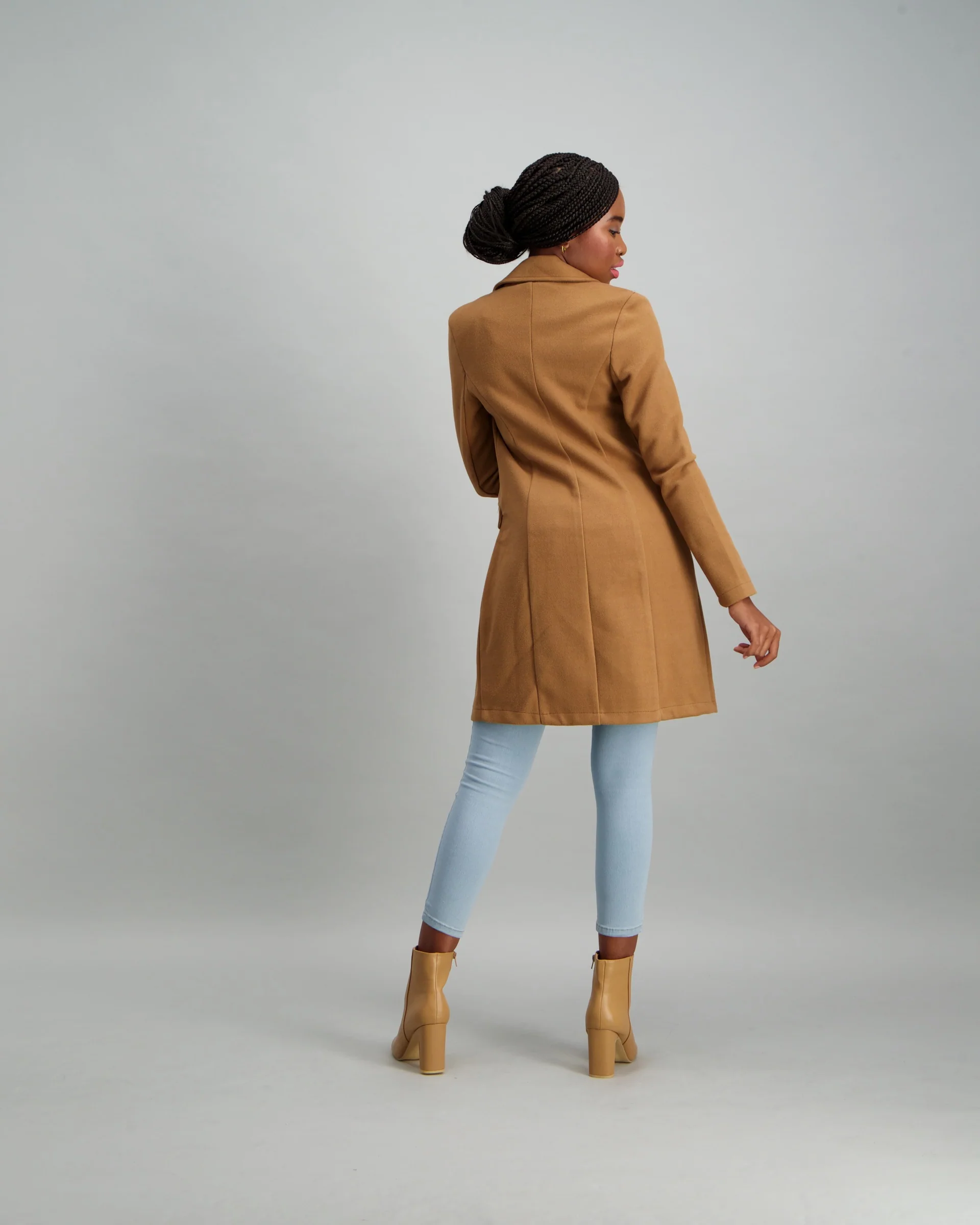 Buttoned Double Breasted Unlined Jacket - Caramel - Image 4