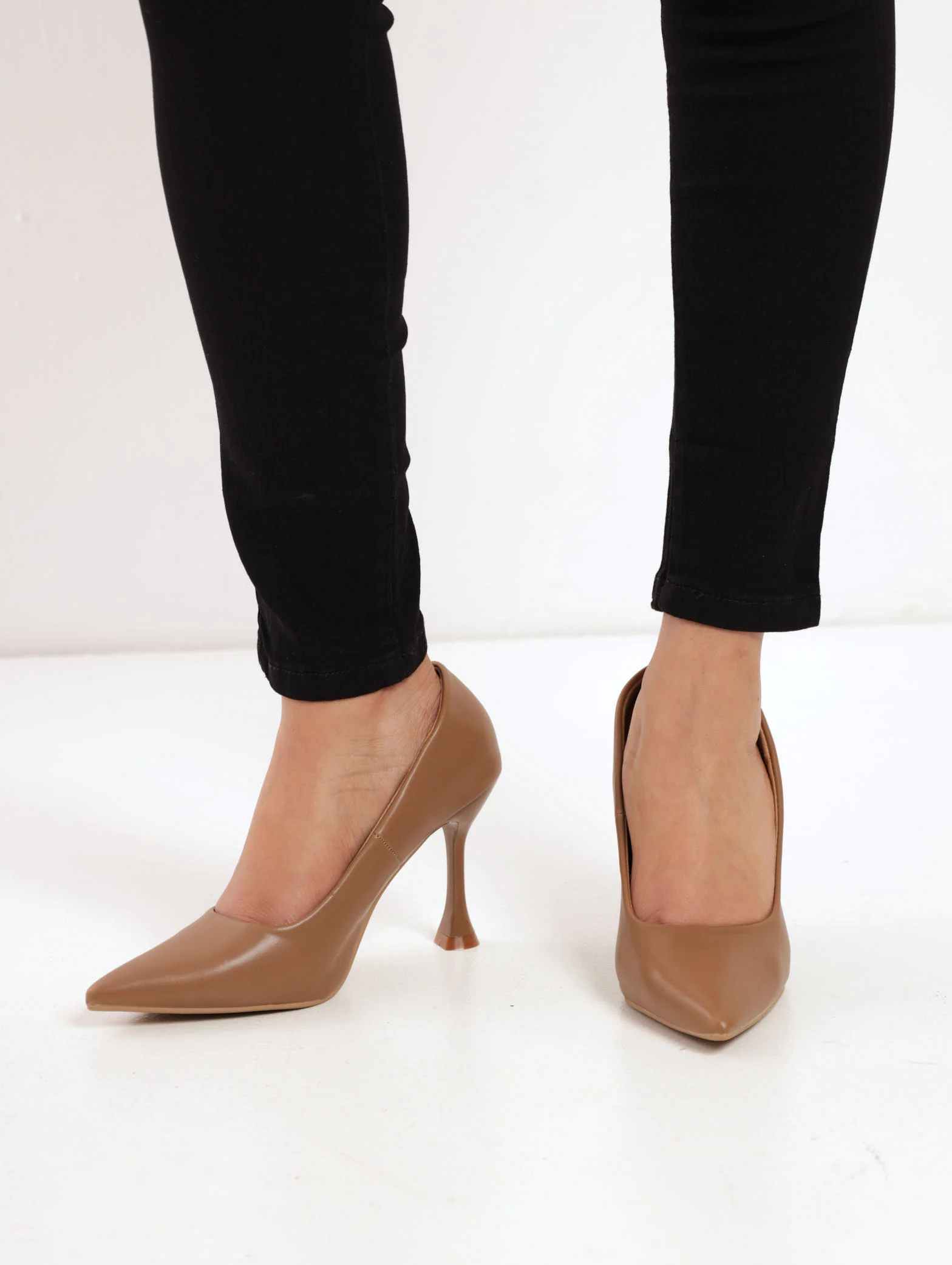 Classic Shaped Stiletto Court Heel - Chocolate