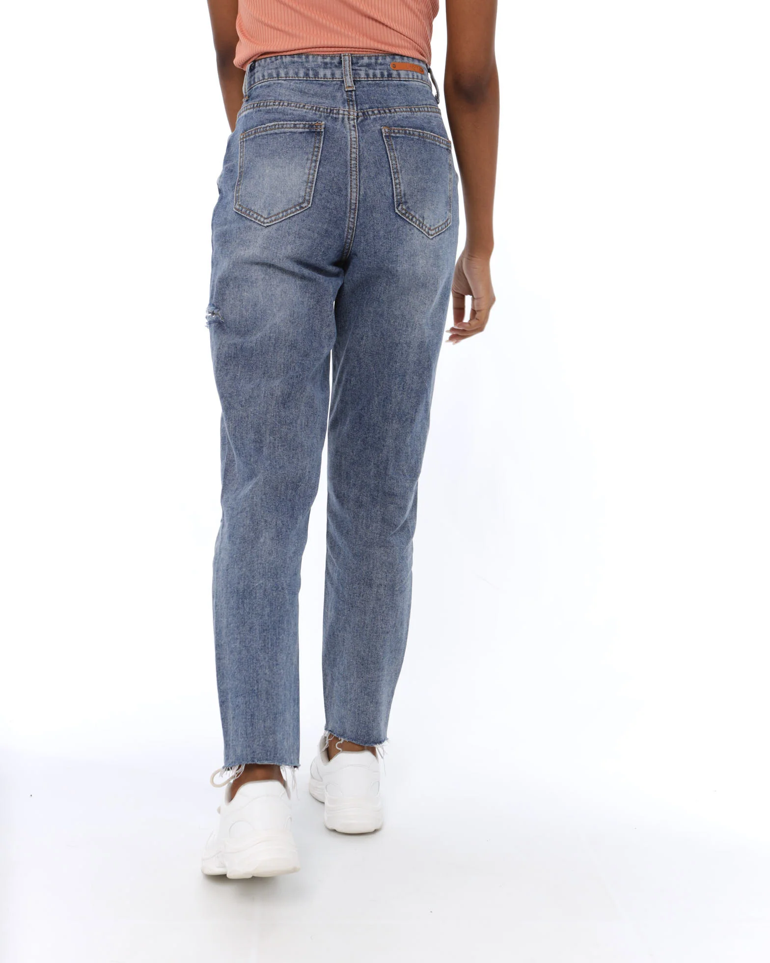 Dark Wash Slash Thigh Mom Demin Jean - Image 3