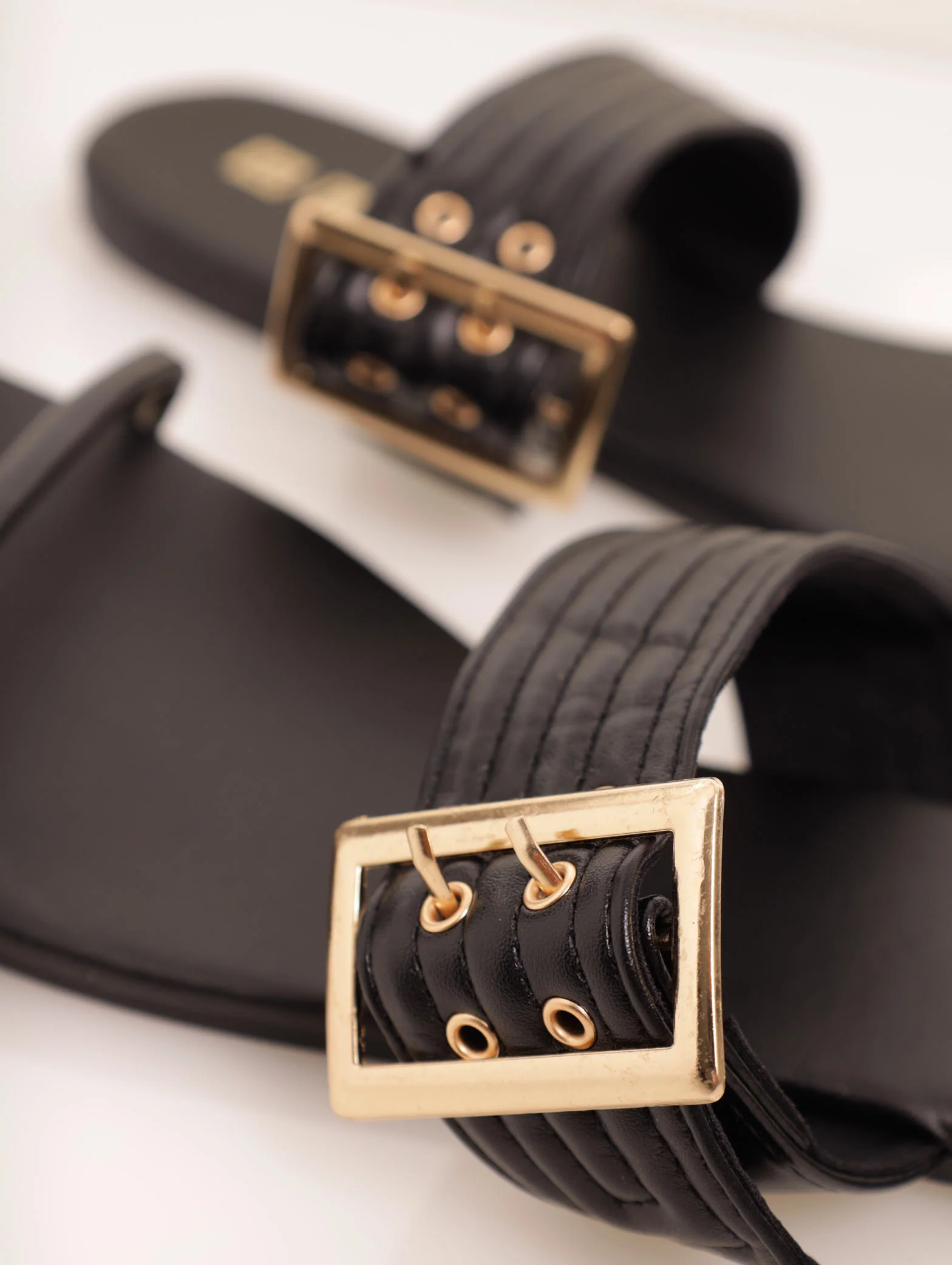 Double Strap Sandal With Quilt Detail And Buckle - Black - Image 4