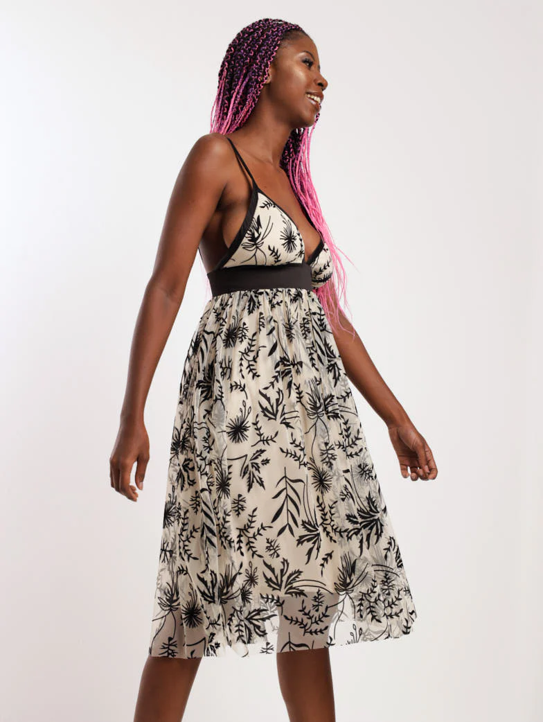 Flocked Mesh Prom Dress - Image 3