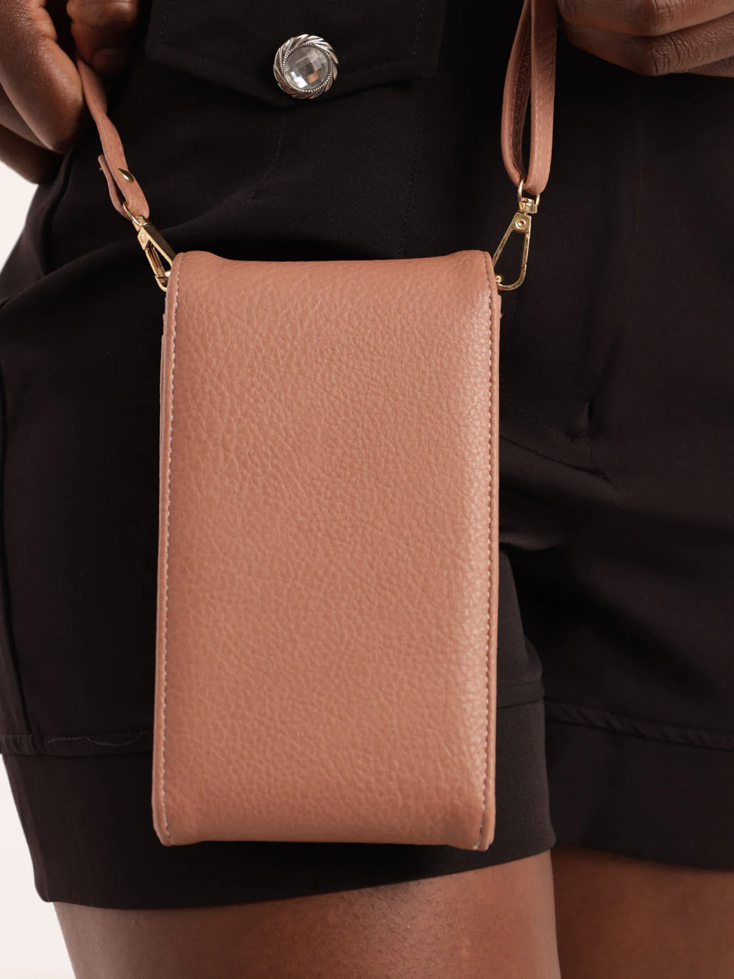 Front Clasp Cellphone Bag - Pink - Image 3