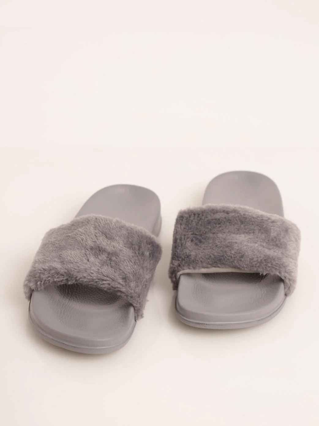 Fur Slide Sandal - Grey