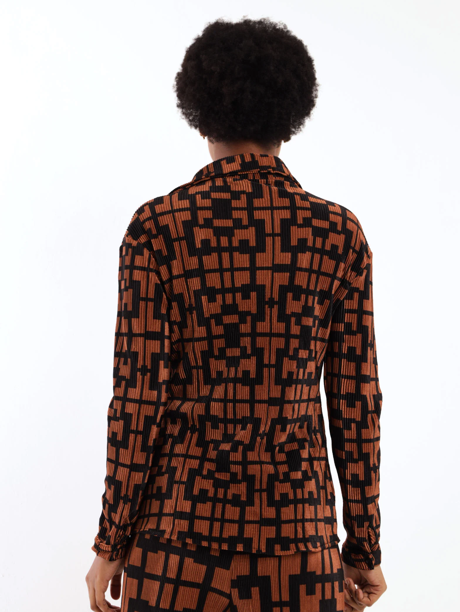 Geo Print Bodre Button Through Top - Image 3