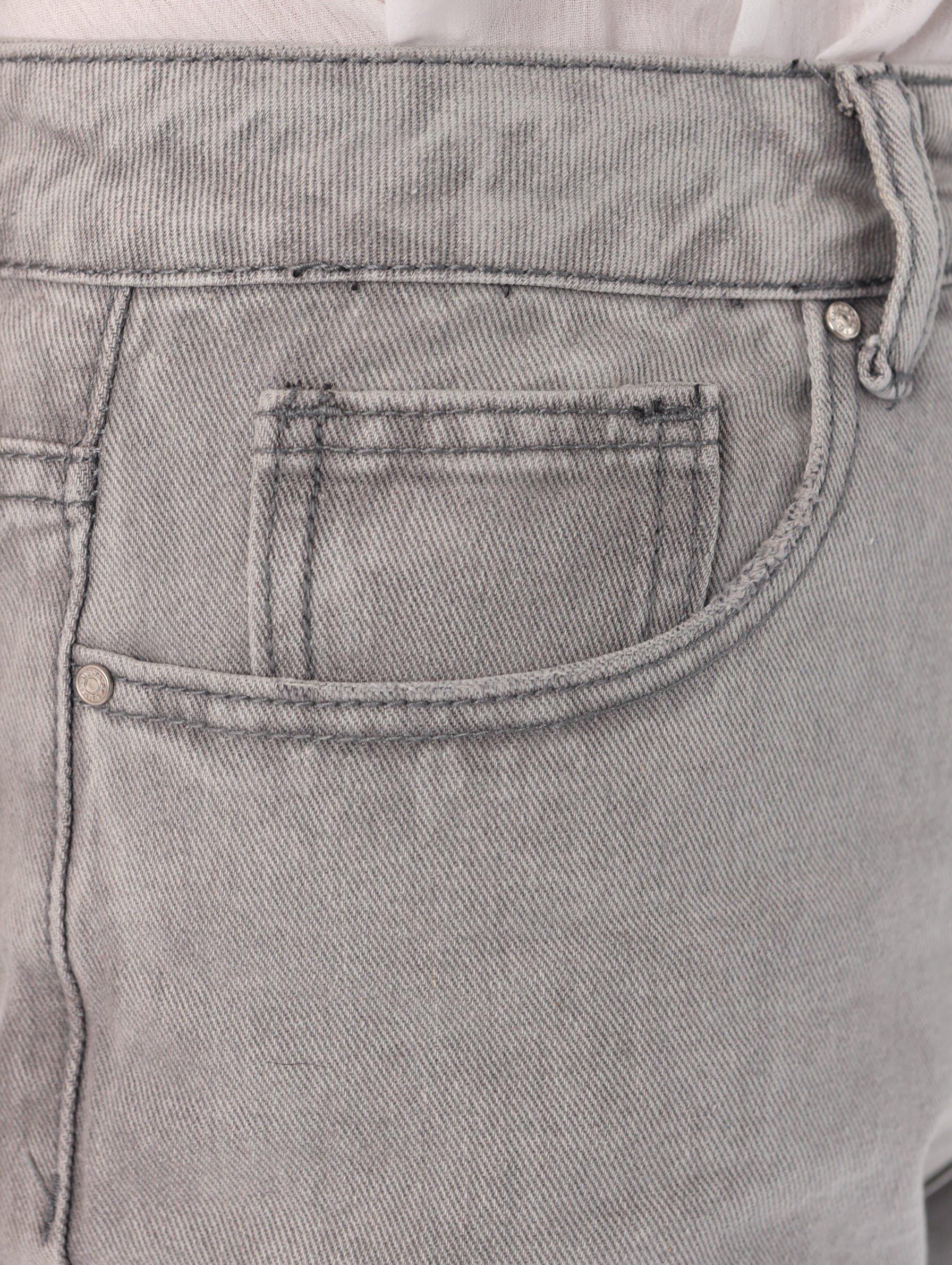 Grey Classic Mom Jean - Image 4